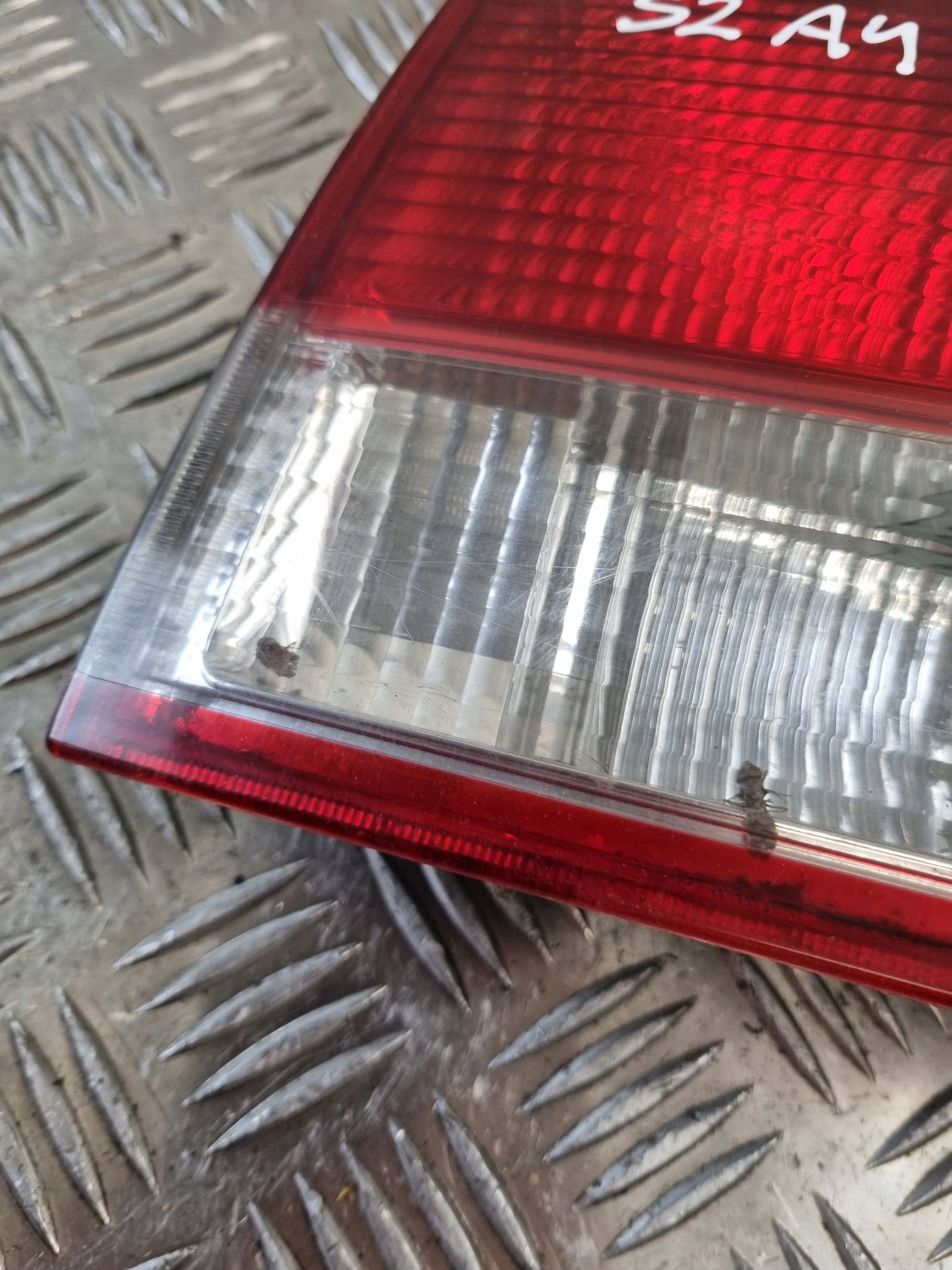 feu du capot gauche OPEL VECTRA C LIFT