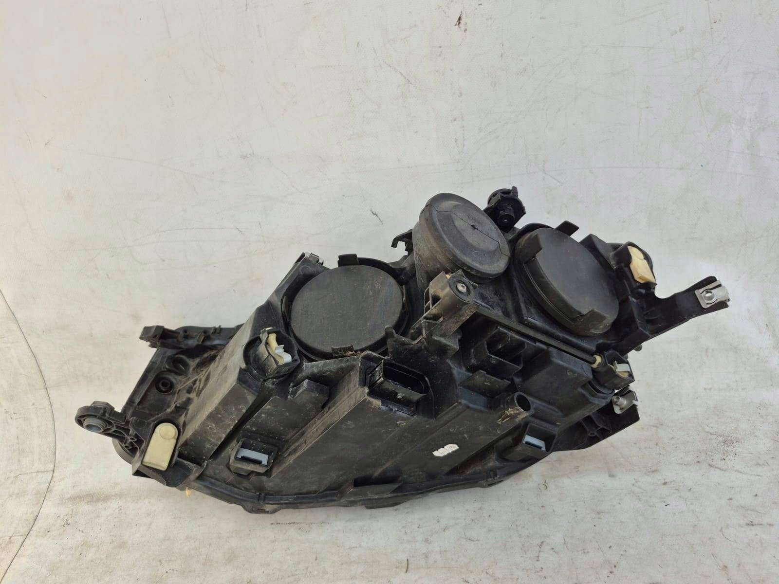 VW T-CROSS 16- light right front front ZWYKLA 2GM941006A