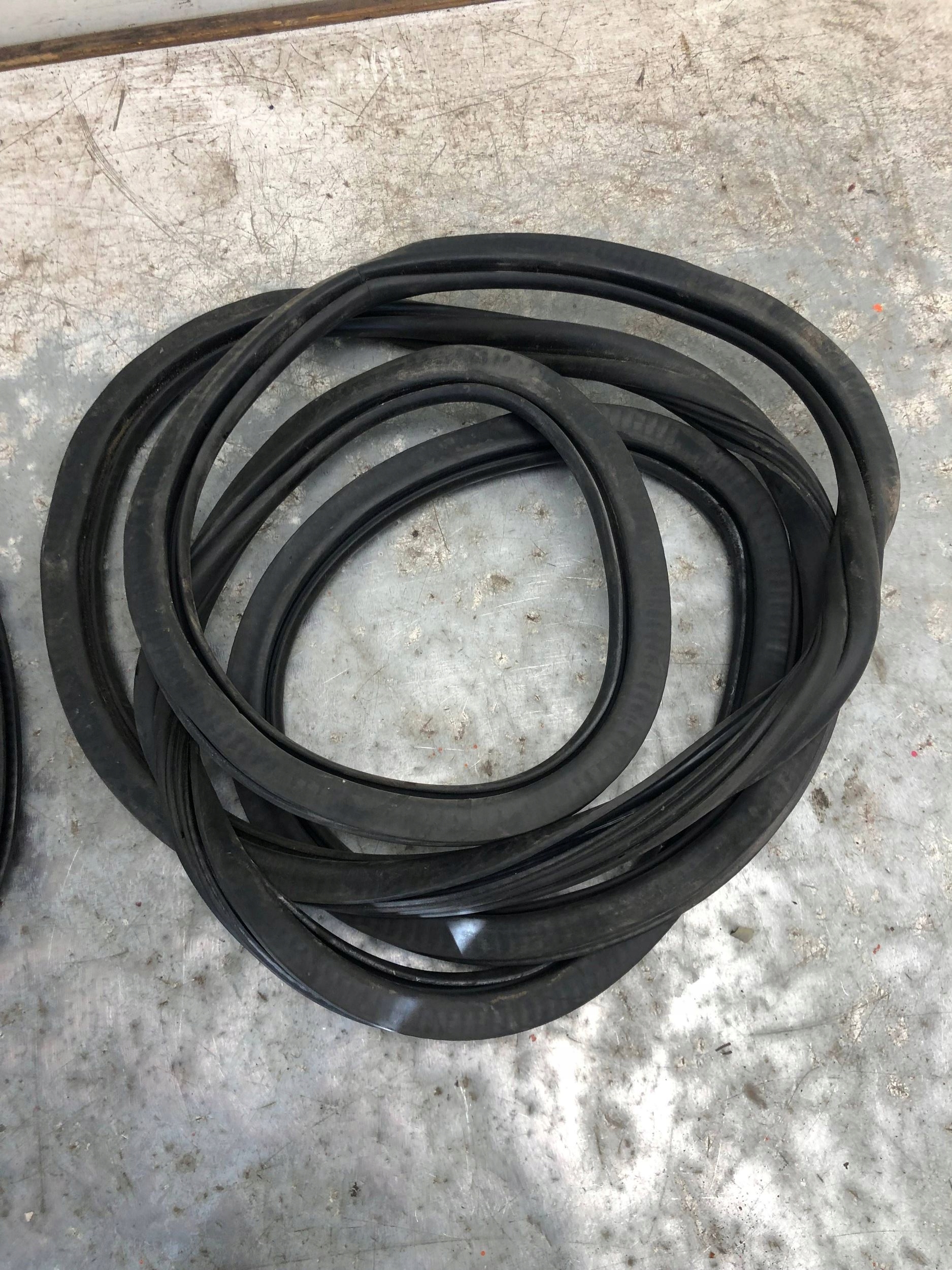 gasket door right front rear part AUDI Q5 LIFT