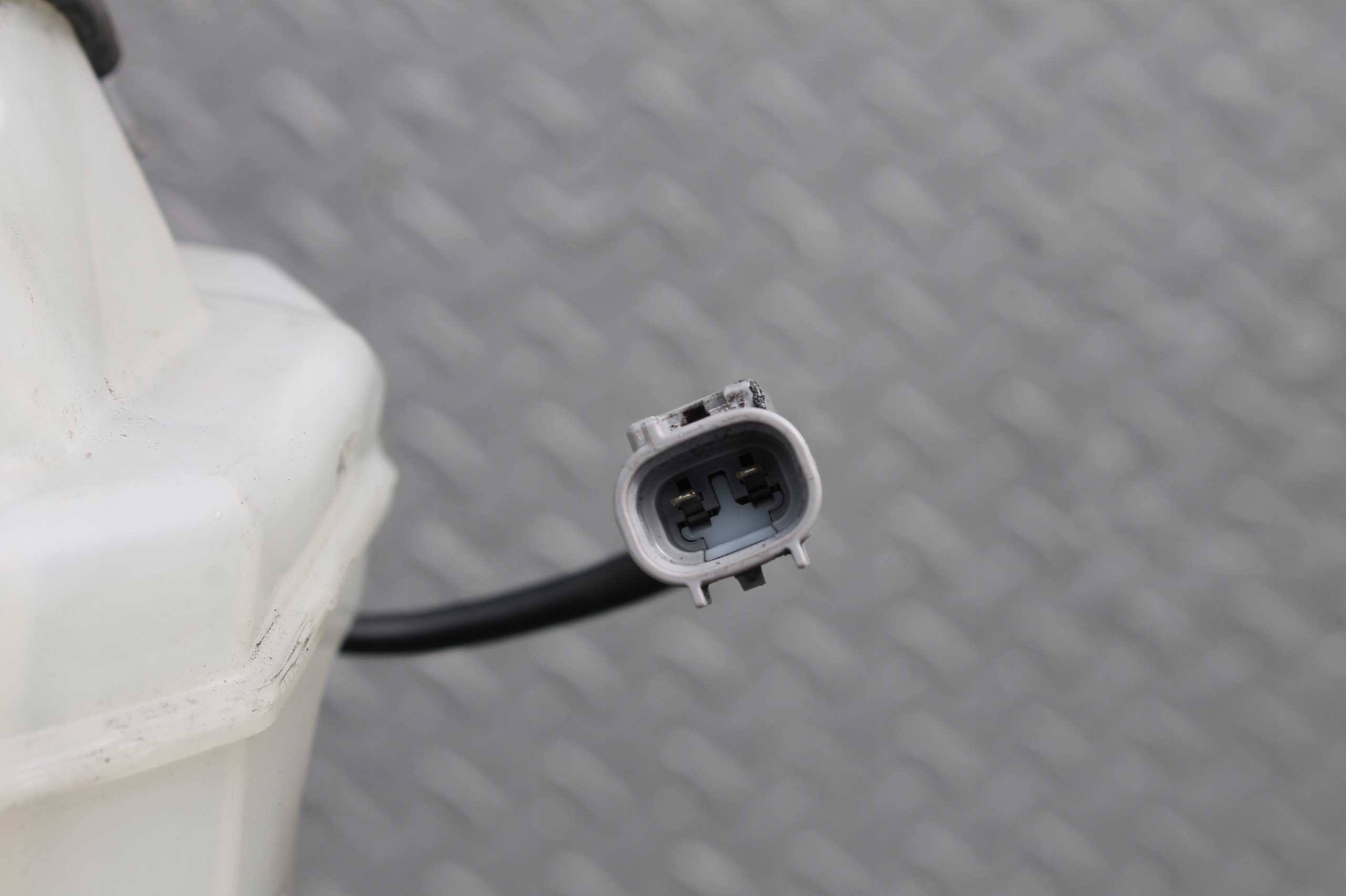 0926de744134aaa97bbea352c92a