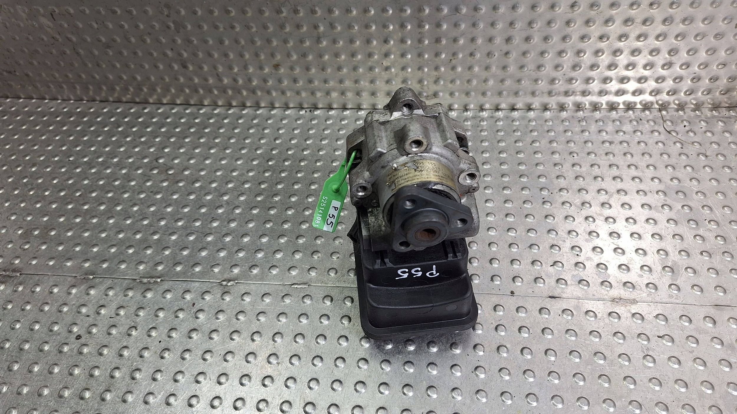 servo pump 1095155 7691900513 BMW E46 E39 X5 E53 2.5D 3.0D M47 M57