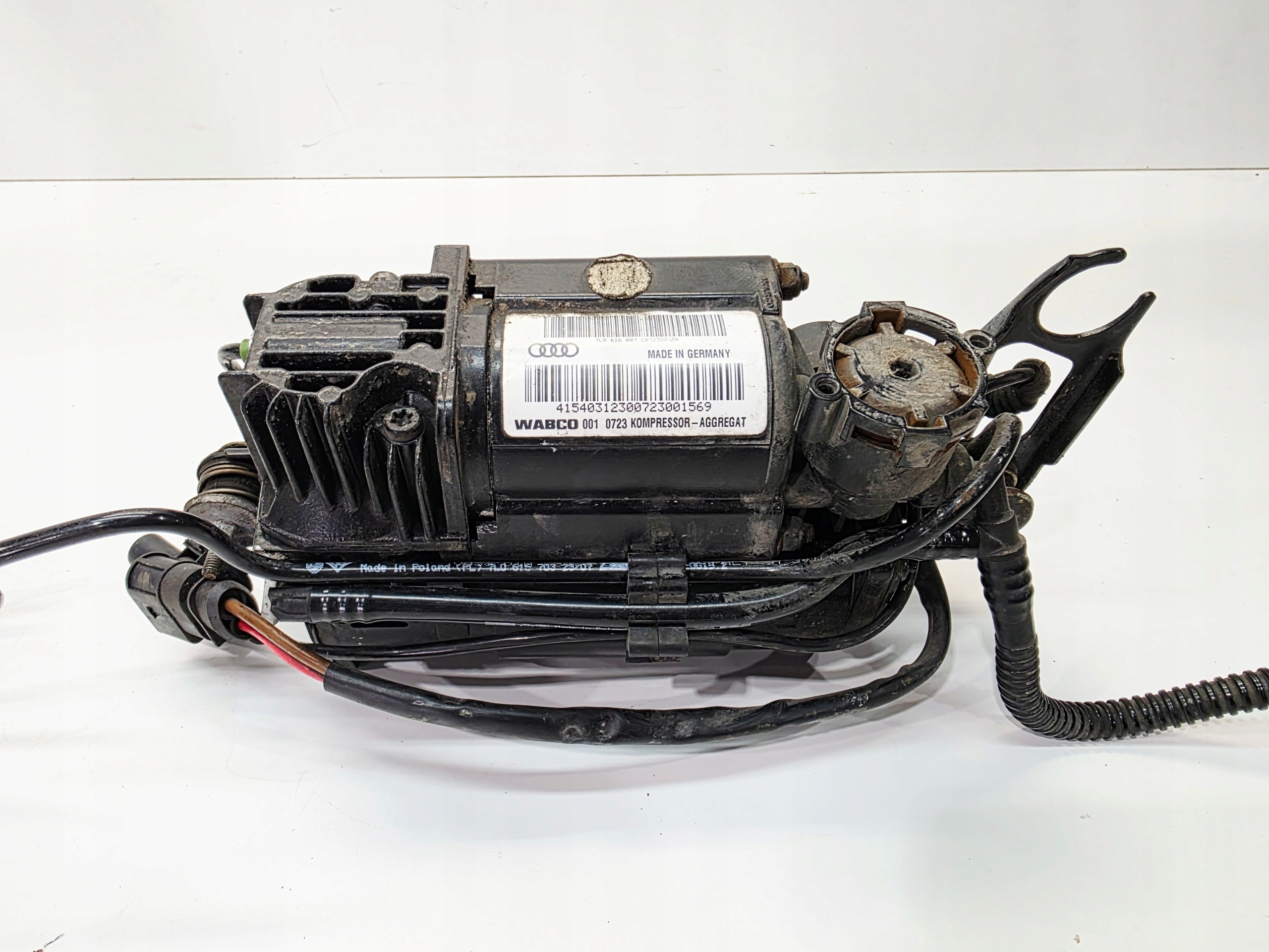 compressor compressor; springing PNEUMATYKI AUDI Q7 4L 7L8616006C