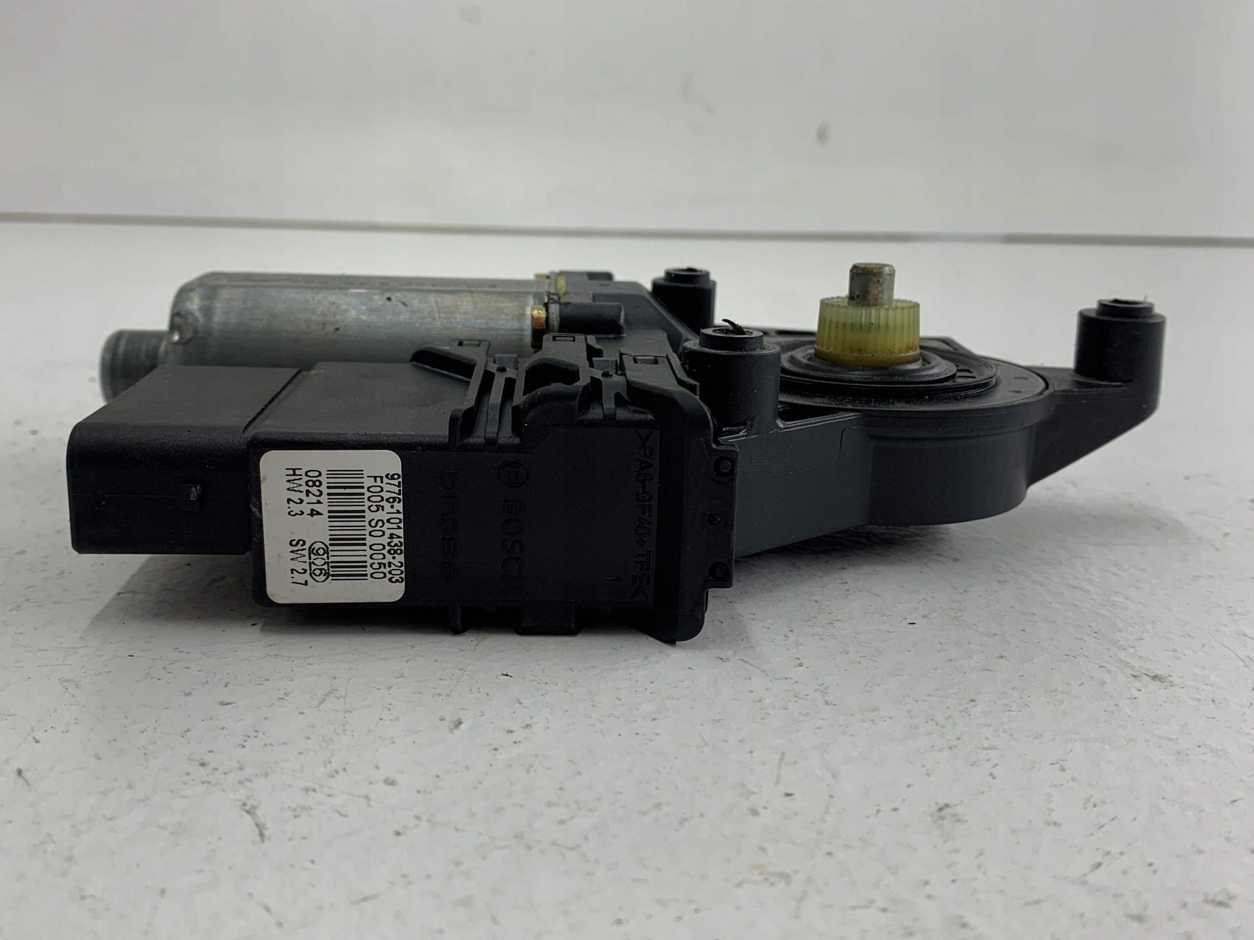 VW PASSAT B5 mini motor windows right rear part 3B9839752CA