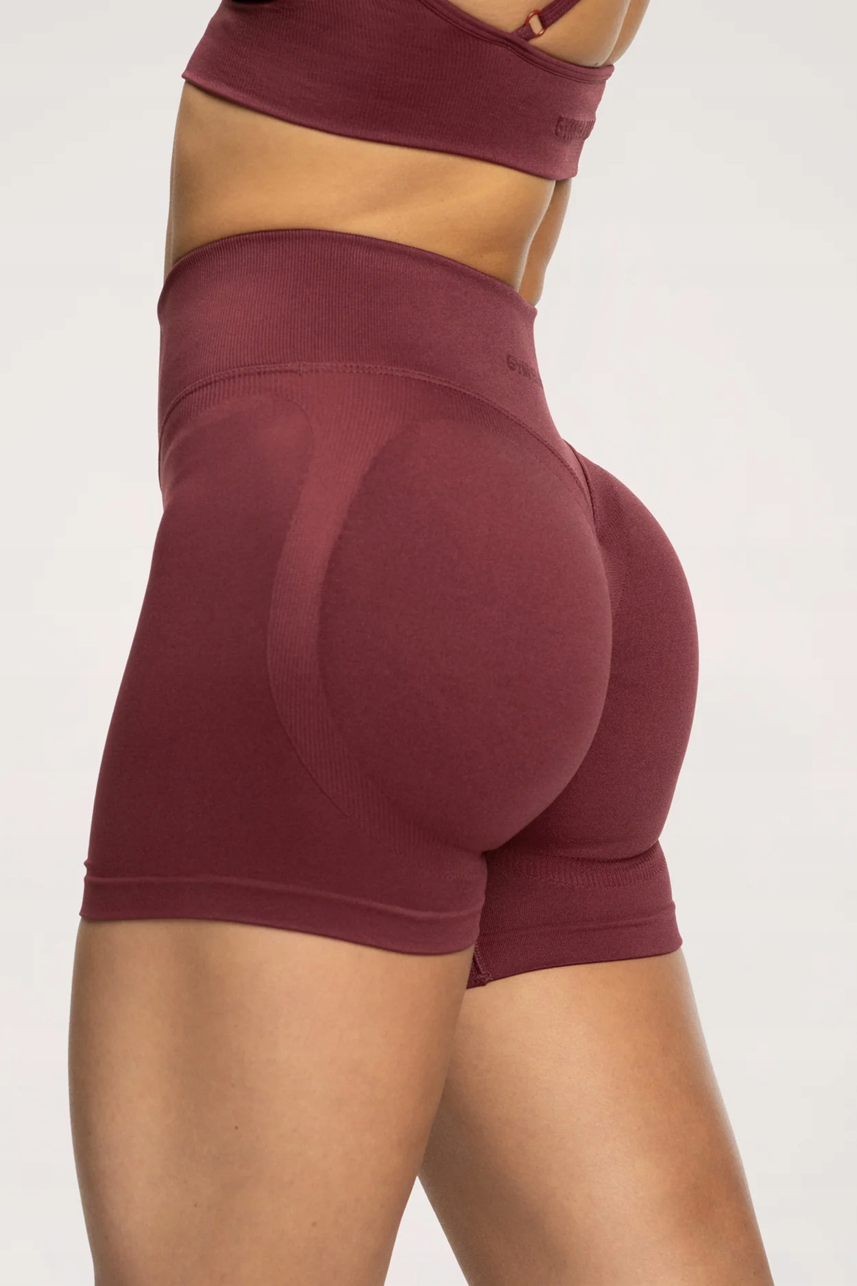 Gym Glamour Kraťasy lift gossip red vel. S