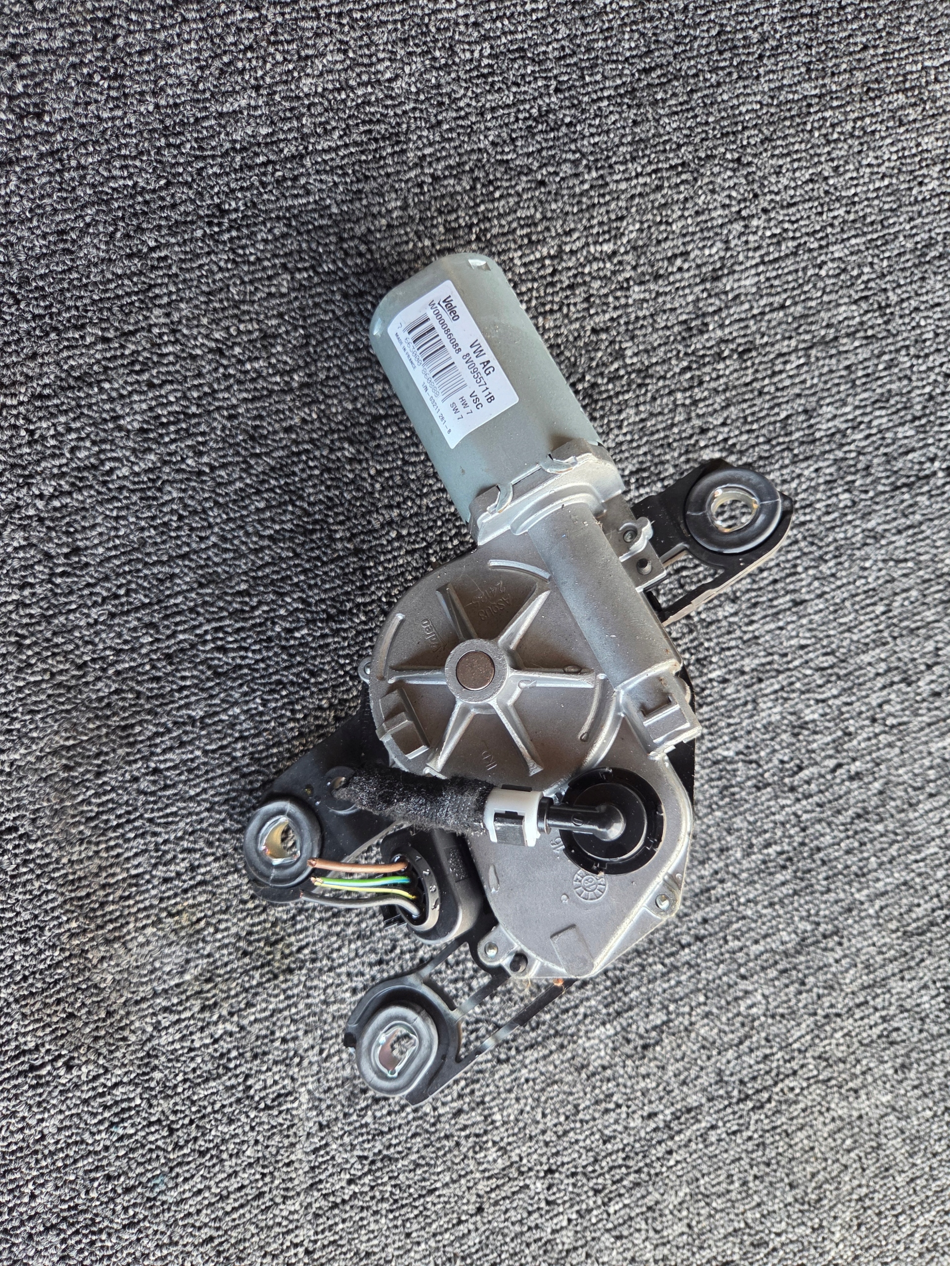 motor ablaktörlők far TYLNEJ AUDI A3 8V 8V0955711B