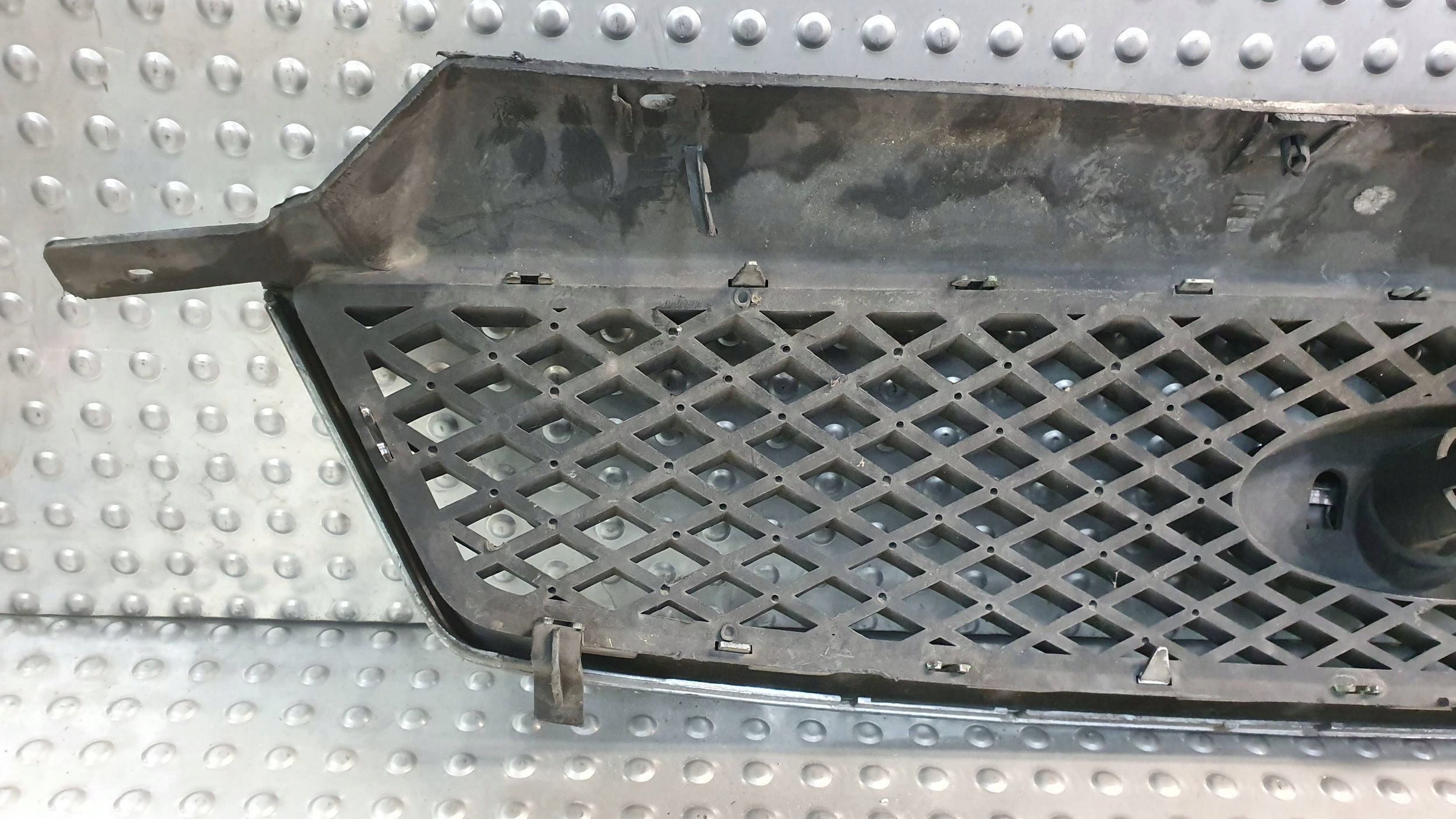 grill grill FORD C-MAX MK1 3M51-R8138 03