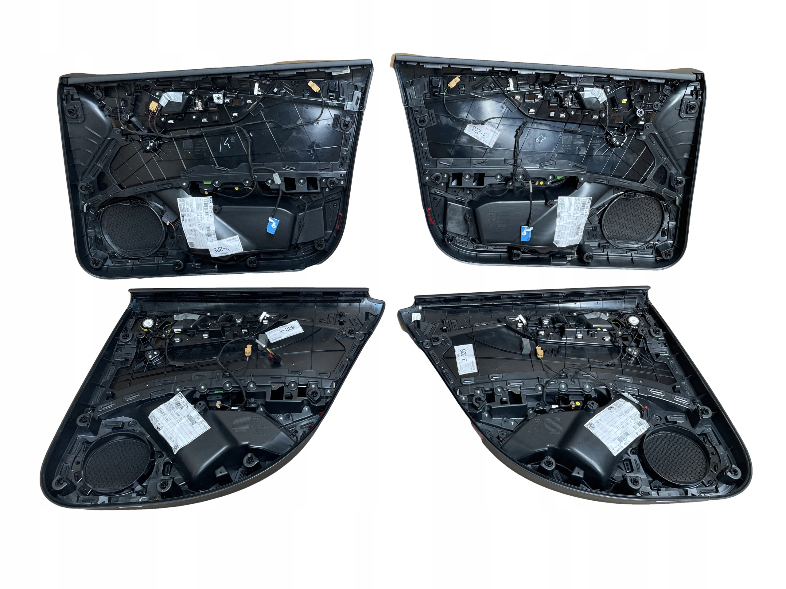 AUDI A4 8W B9 sedan SKORY seats upholstery