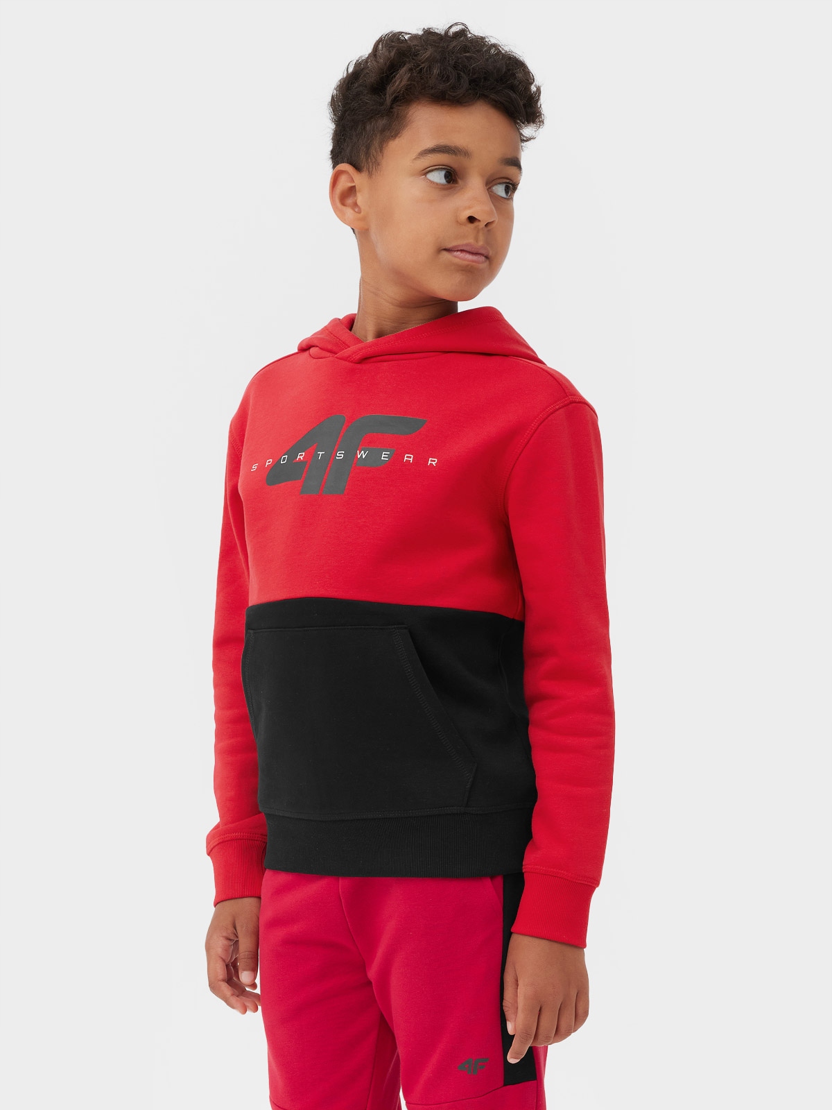 4F BLUZA CHŁOPIĘCA DRESOWA SPORTOWA Z KAPTUREM Płeć chłopcy