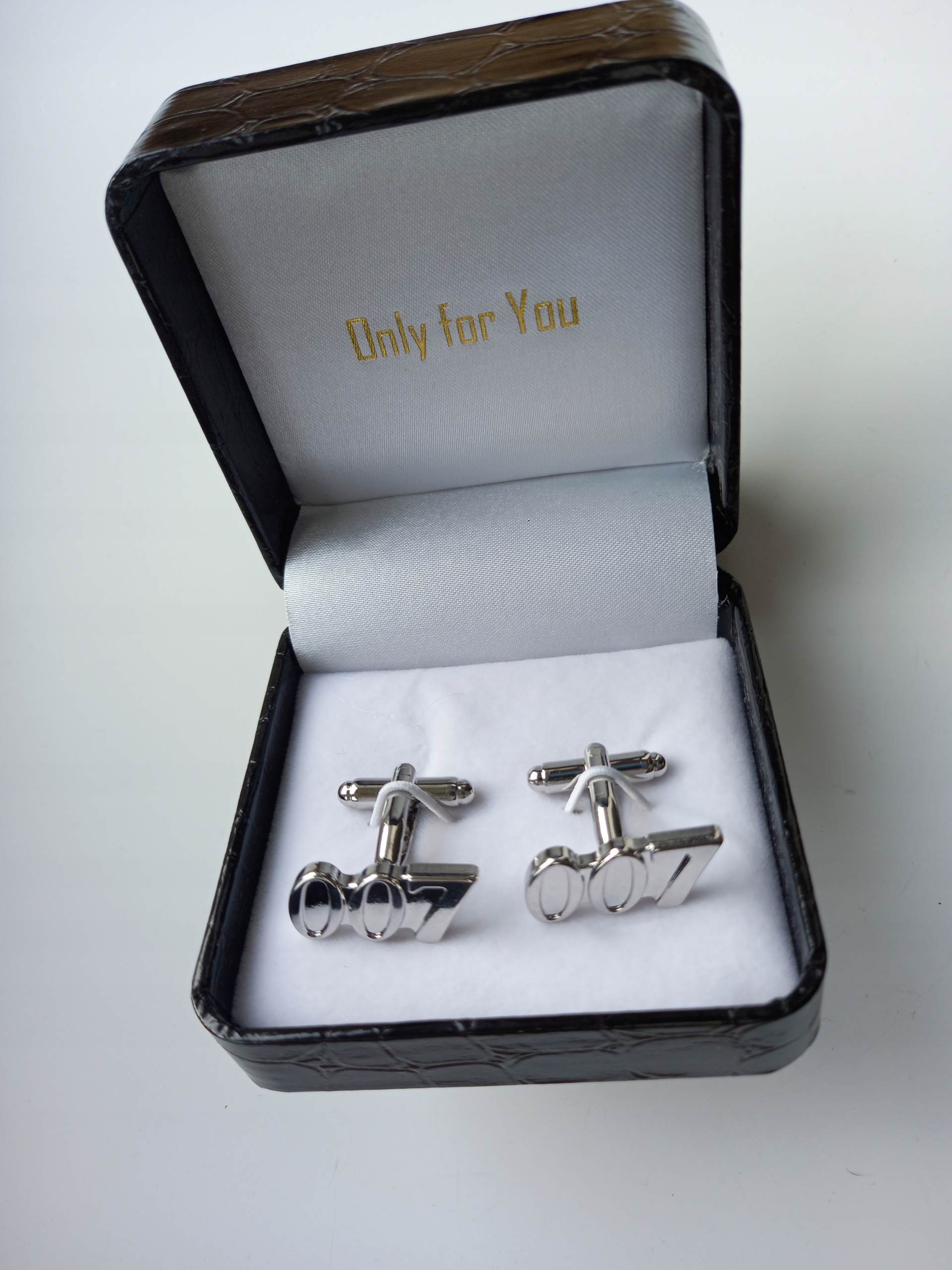 Stříbrné manžetové knoflíčky na košili Agent 007 James Bond V Pouzdru jako dárek