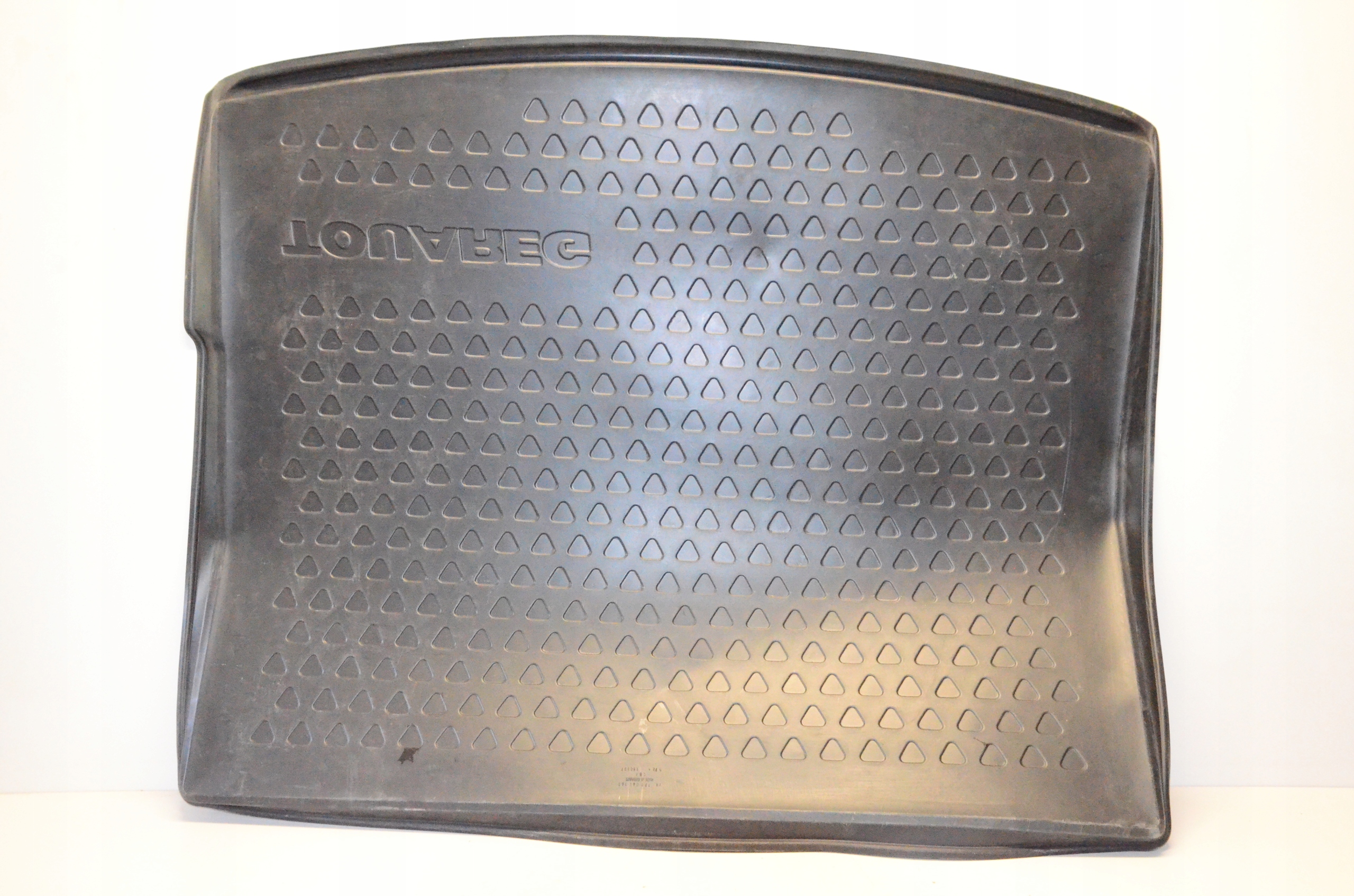 MATA BAGAŻNIKA WYKŁADZINA WANNA VW TOUAREG 7P0061161 EAN (GTIN) 4039378729691