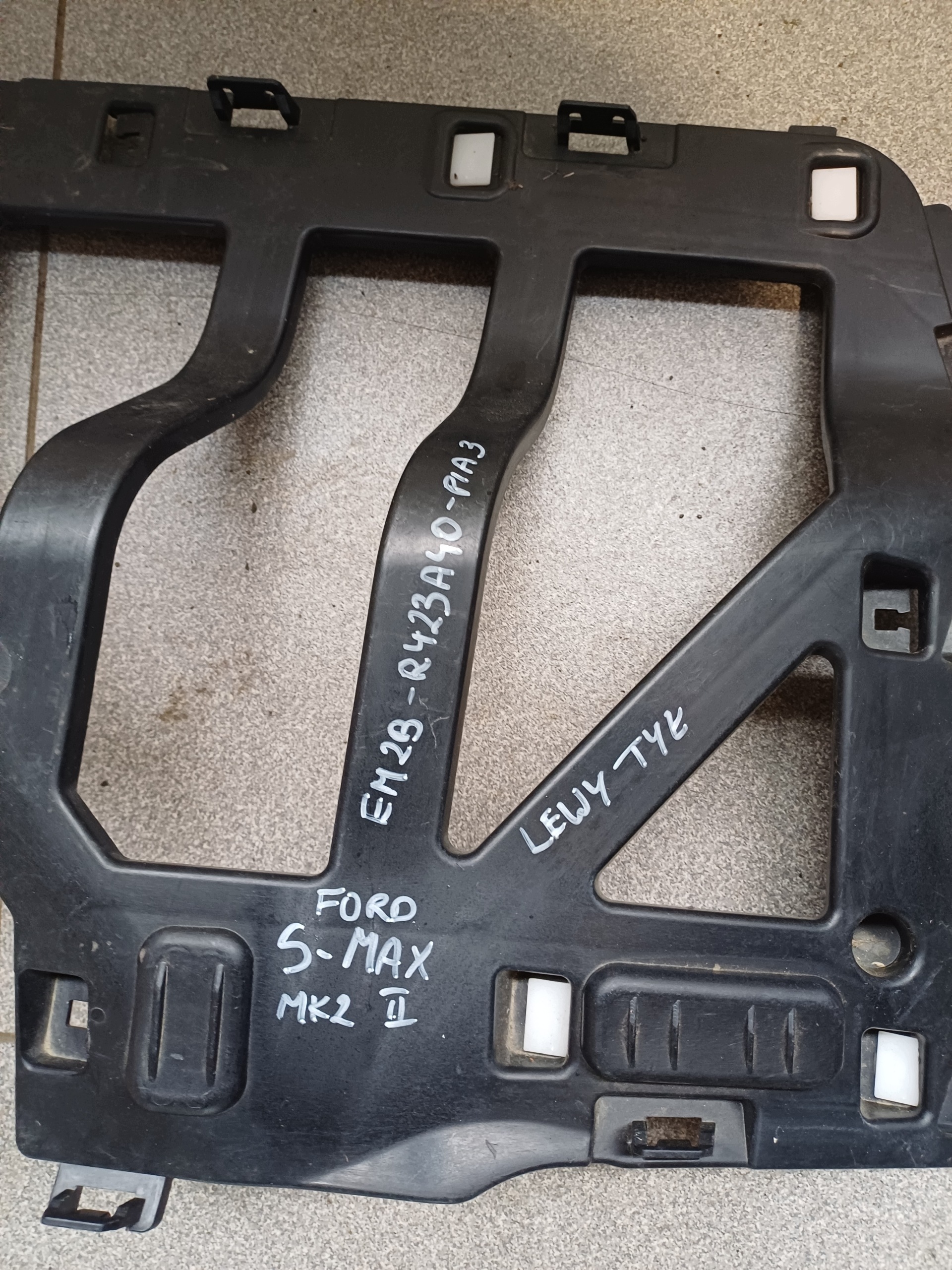 bumper bracket left rear part FORD S- MAX II MK2 EM2B-R423A40-PIA3