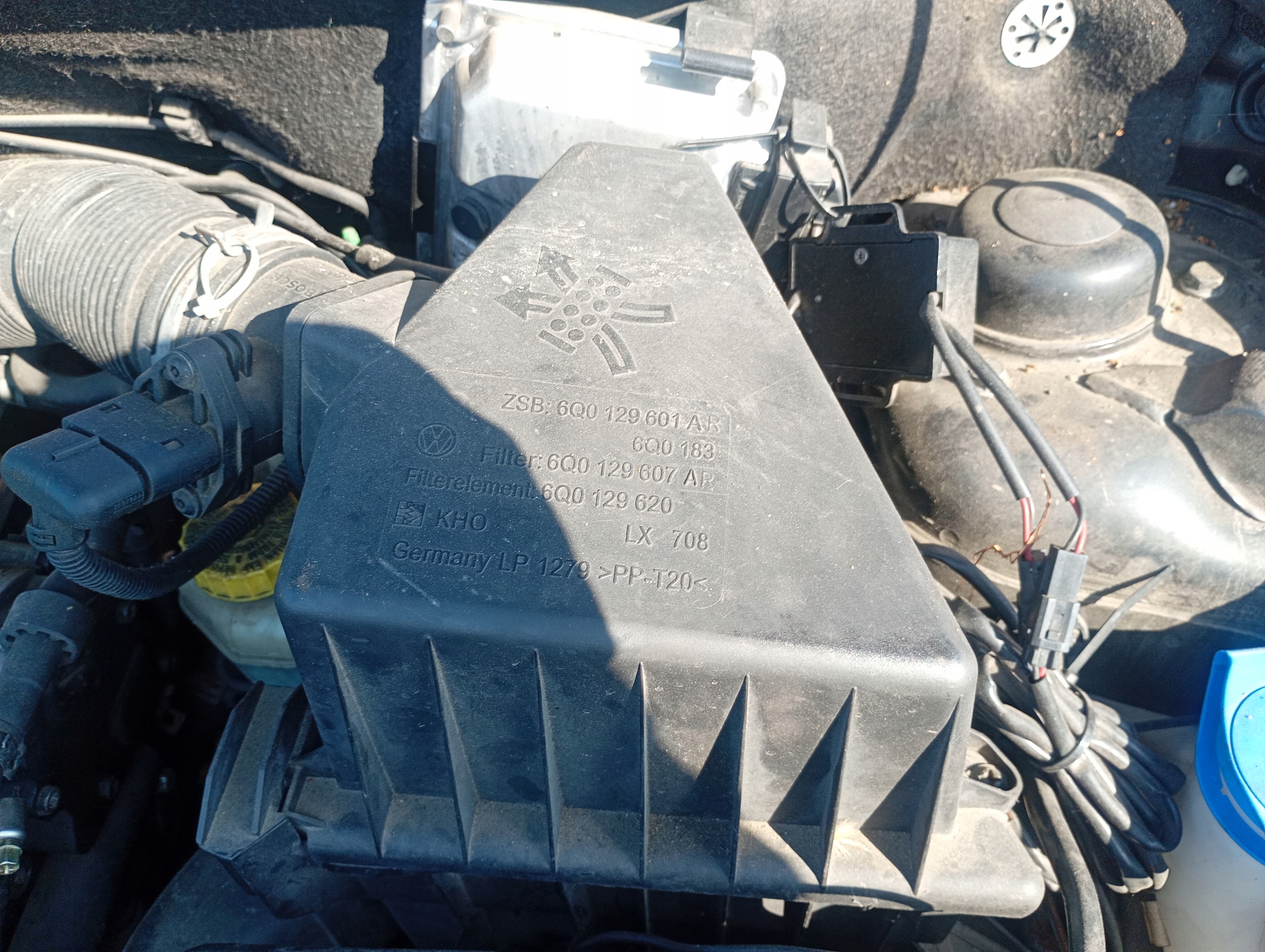 luftfiltergehäuse Skoda Fabia und 1 FL 05-07 6Q0129607AR
