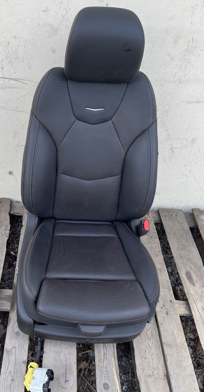 O7 CADILLAC CT5 SPORT V 2019 - seat right front leather electrical 13512950