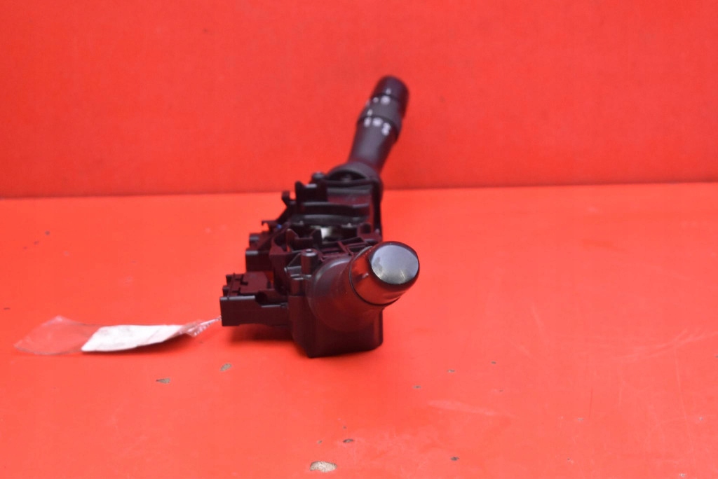 Commodo essuie glace PAJAK 17F246 TOYOTA COROLLA E140 Berline 06-10
