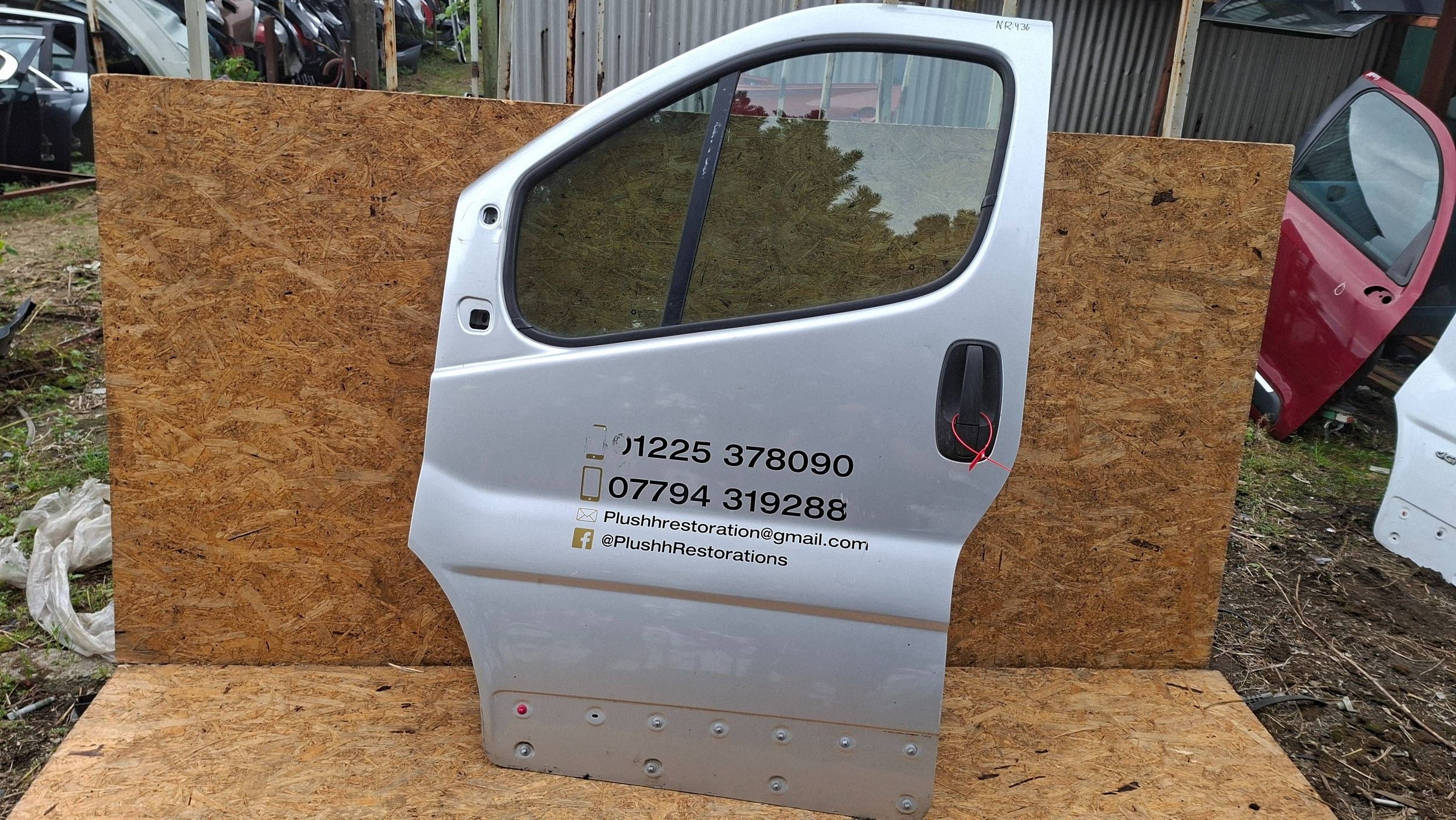 door front left RENAULT TRAFIC II VIVARO A 2001-2014