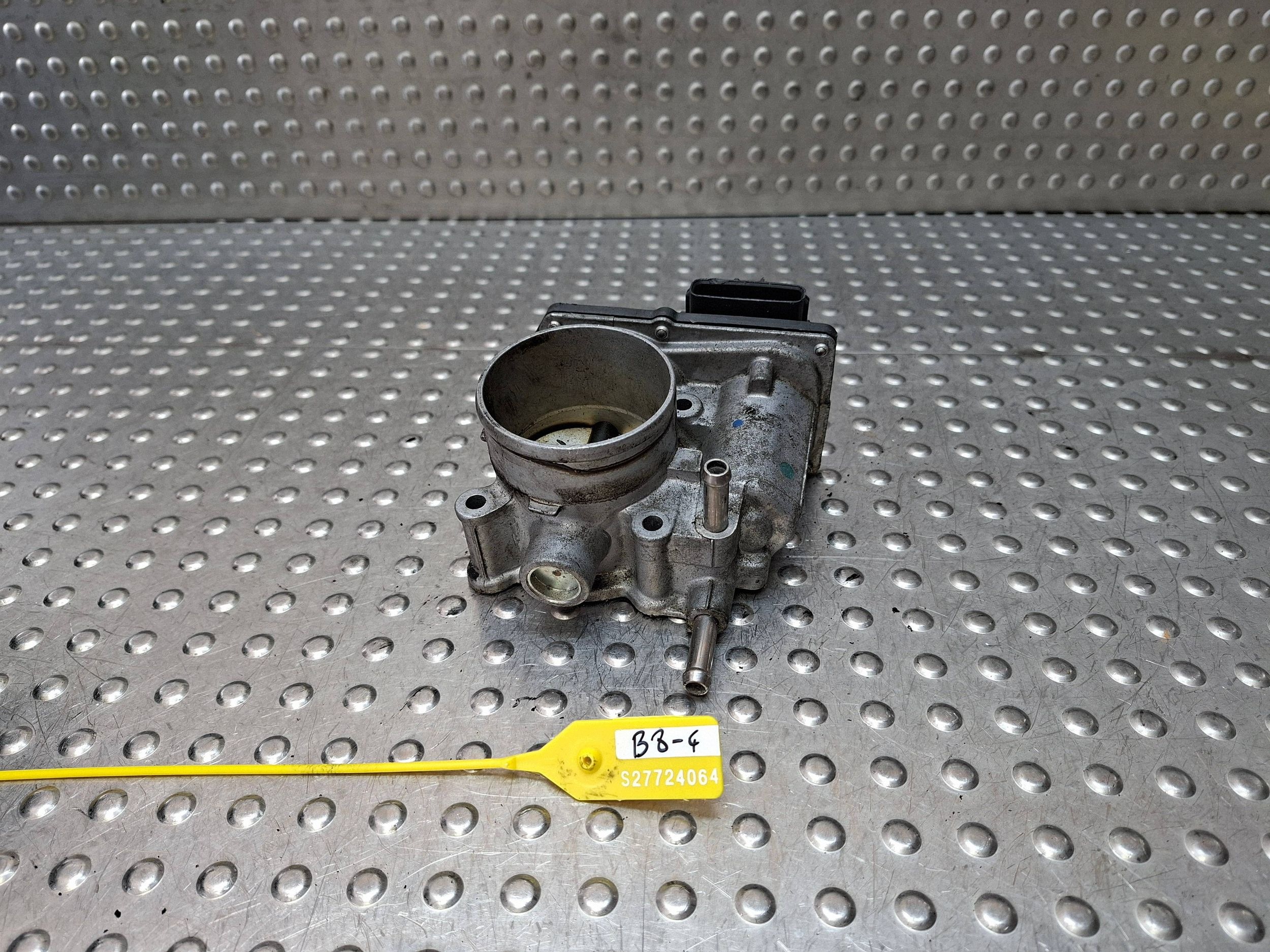 valvola a farfalla TOYOTA COROLLA E21 CH-R 19- 1.8 HSD 22030-0T110