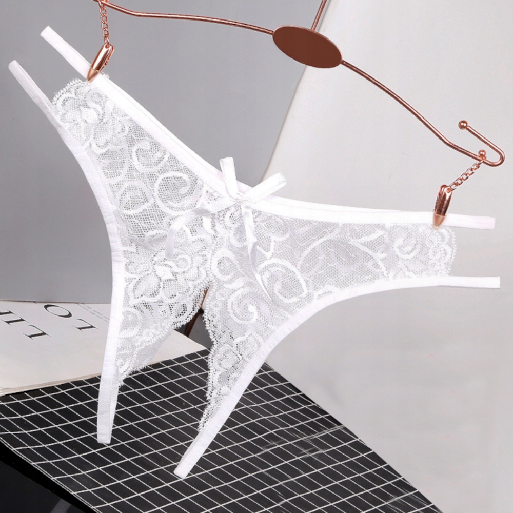 KORONKOWE MAJTKI Z DZIURKĄ SEKSOWNE STRINGI KORONKA FIGI DAMSKIE OTWARTE Model P8
