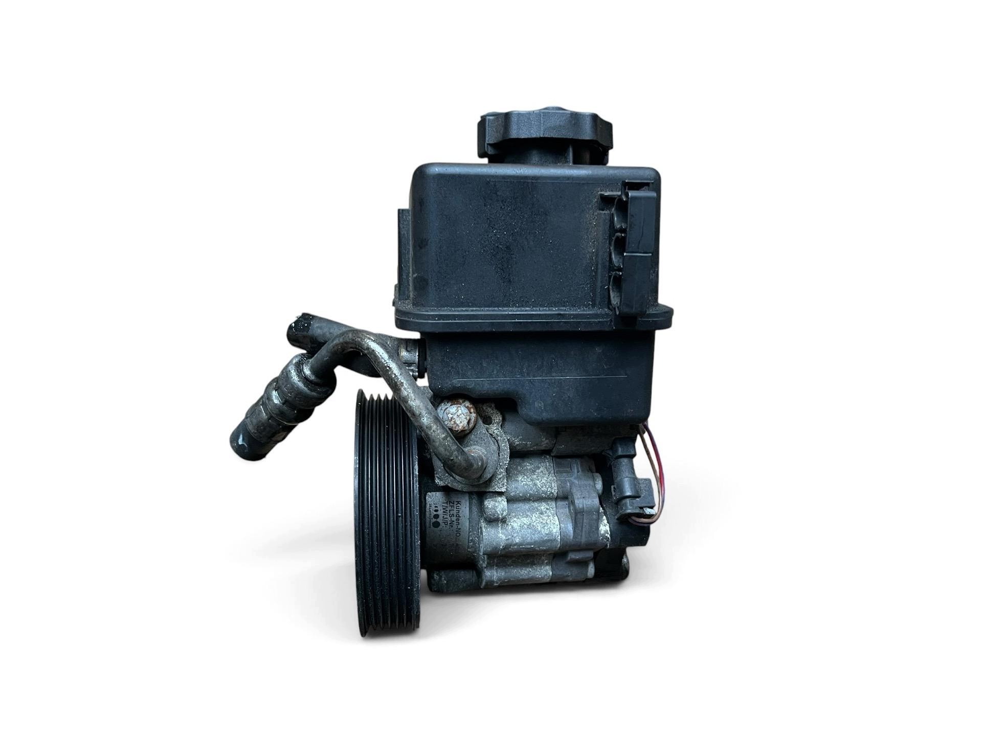 servo pump Mercedes-Benz C W204 2009 A0064661501