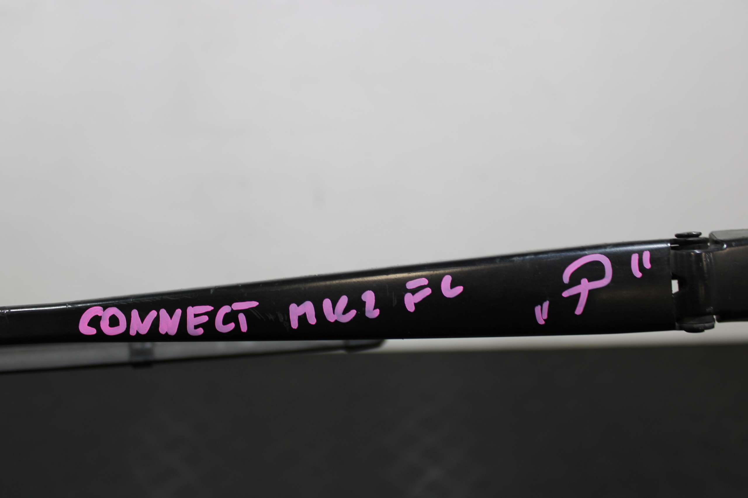 wiper arm wiper right FORD TRANSIT CONNECT 2 II MK2 LIFT