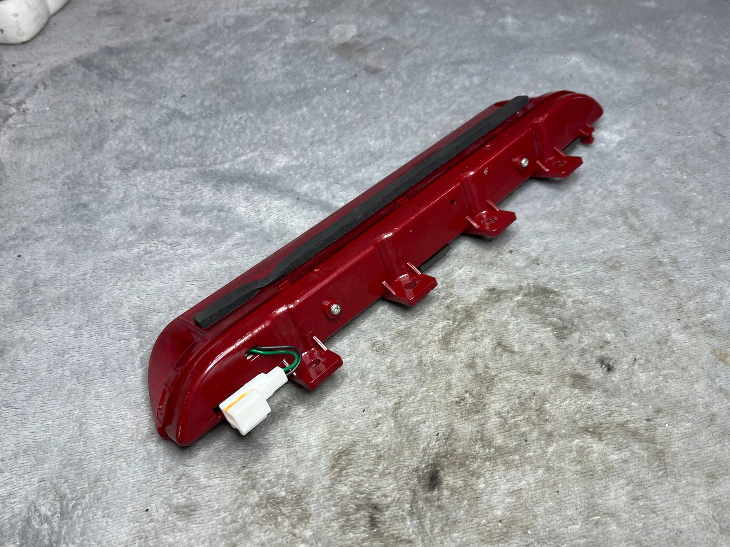 KIA SPORTAGE third brake light 927003W100 !J