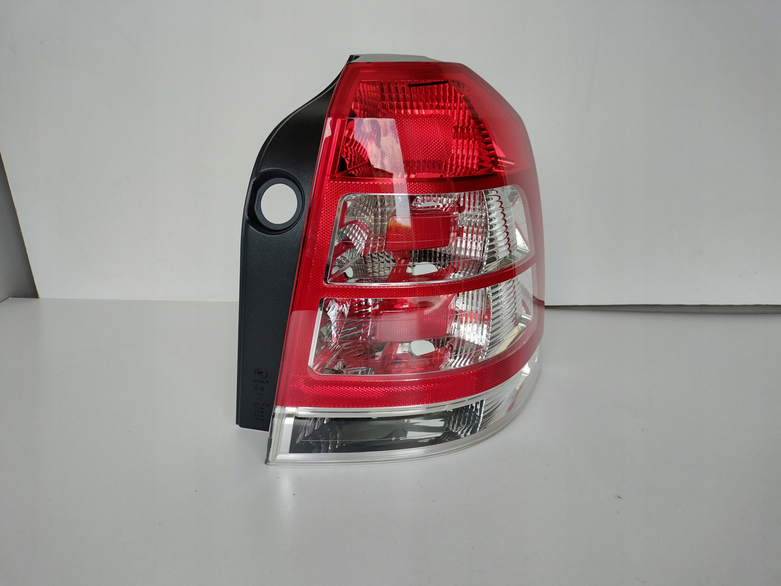 Opel Zafira Rückleuchte Rearlamp - Thumbnail 1