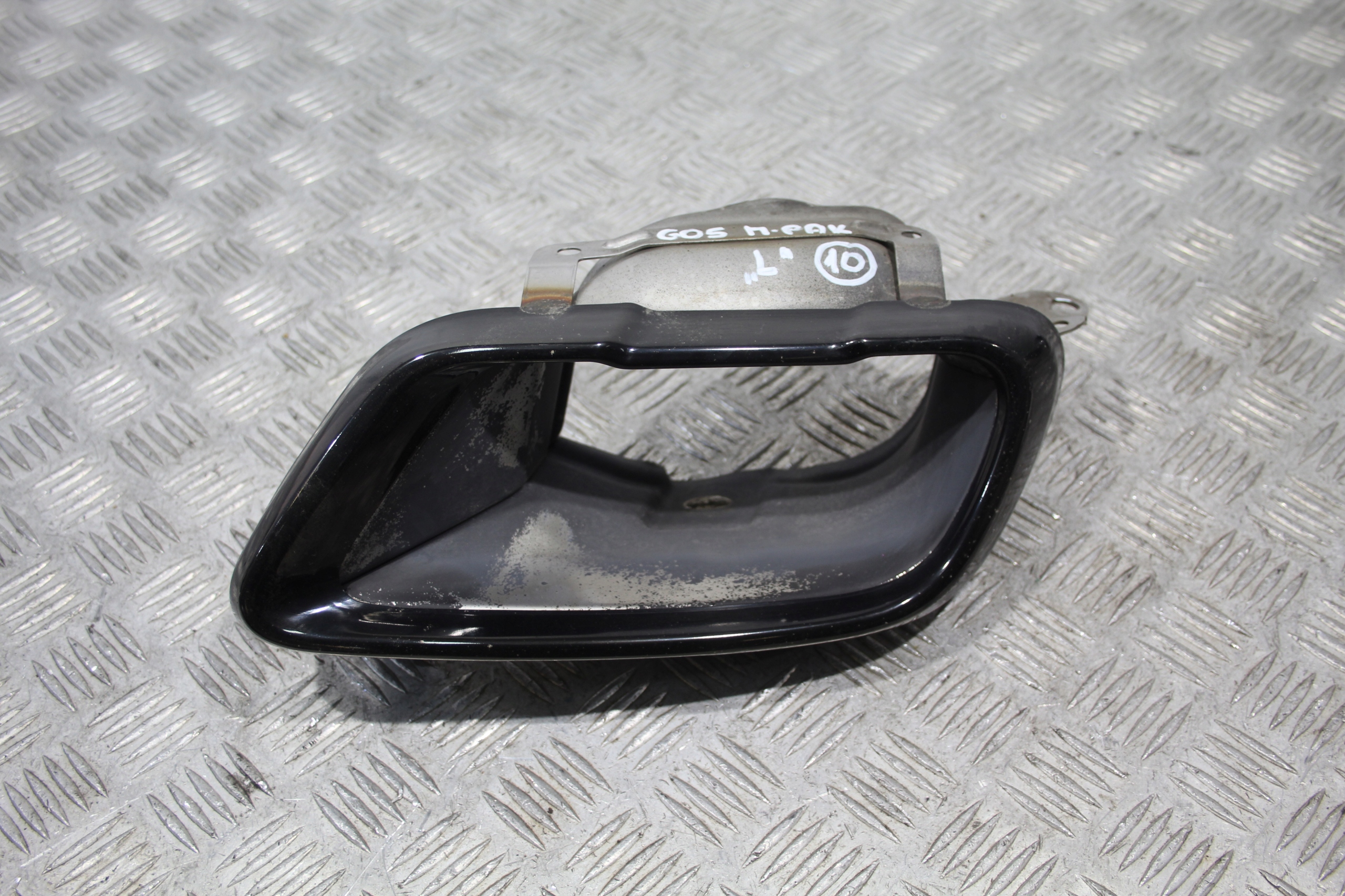 TERMINALE dello scarico sinistra BMW X5 G05 8078669