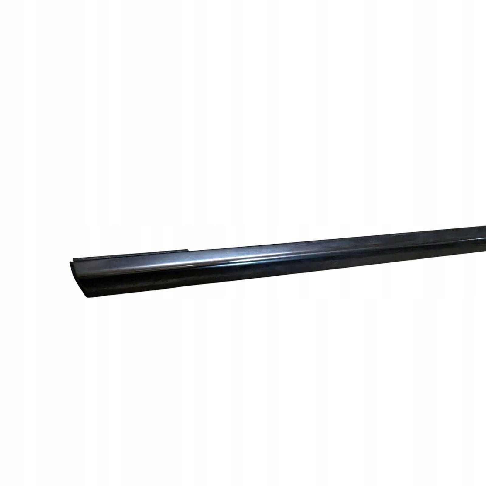 moulding PRZYSZYBOWA bodywork rear part left KOMBI MERCEDES E KLASA W211