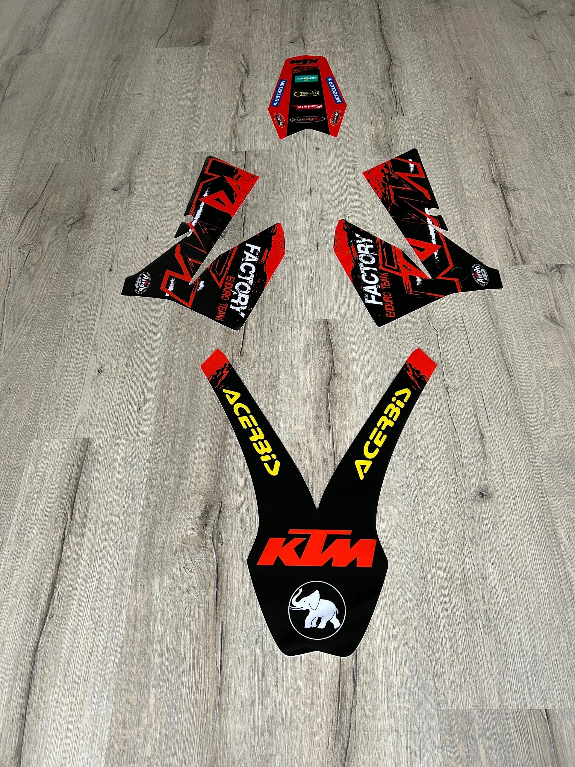 Ktm Exc 05-07 125 250 300 450 525 rfs factory dýha z Italii Cubamoto