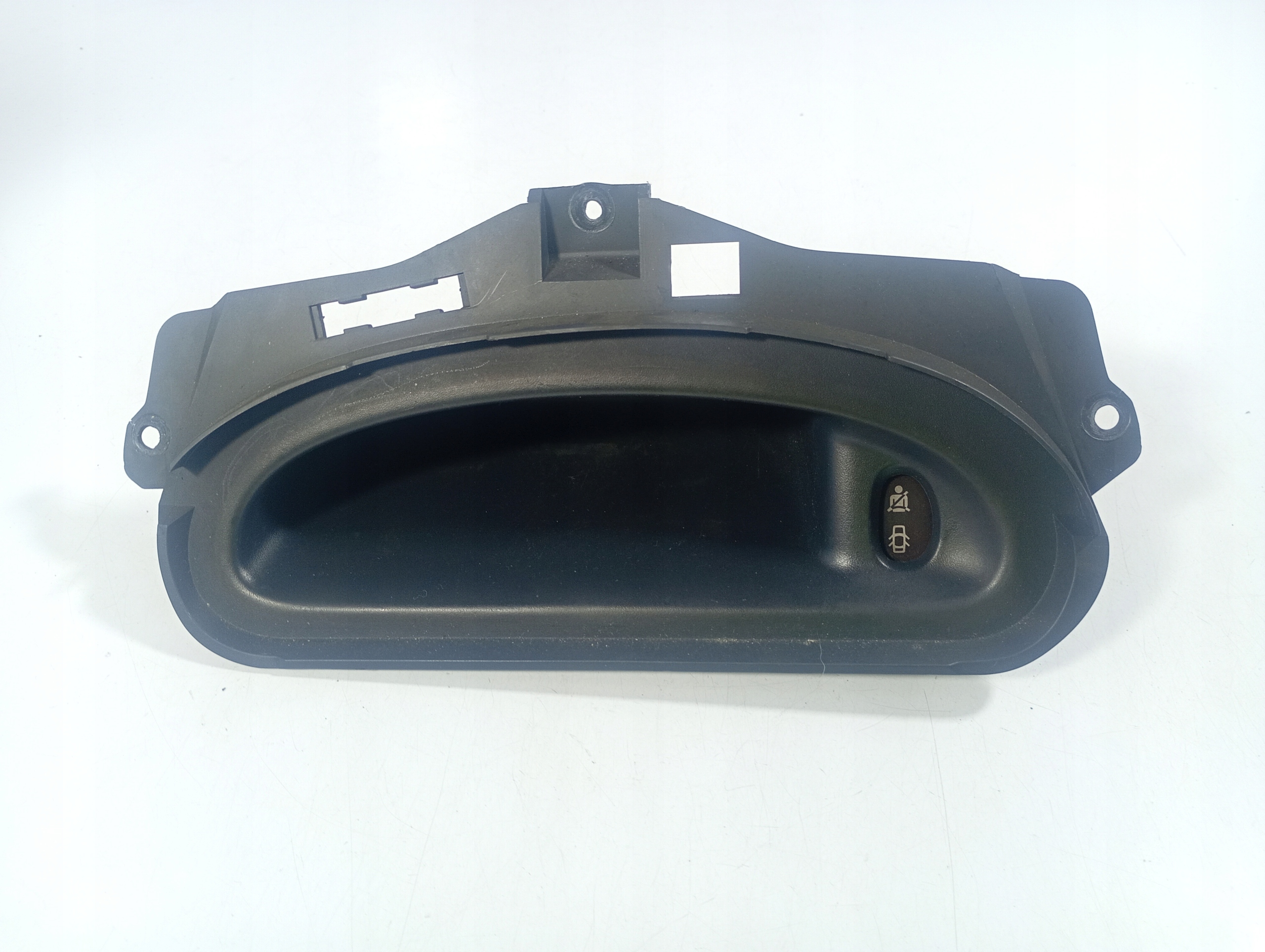 Renault Megane 1 and 95-03 passenger compartment OE 7700840696