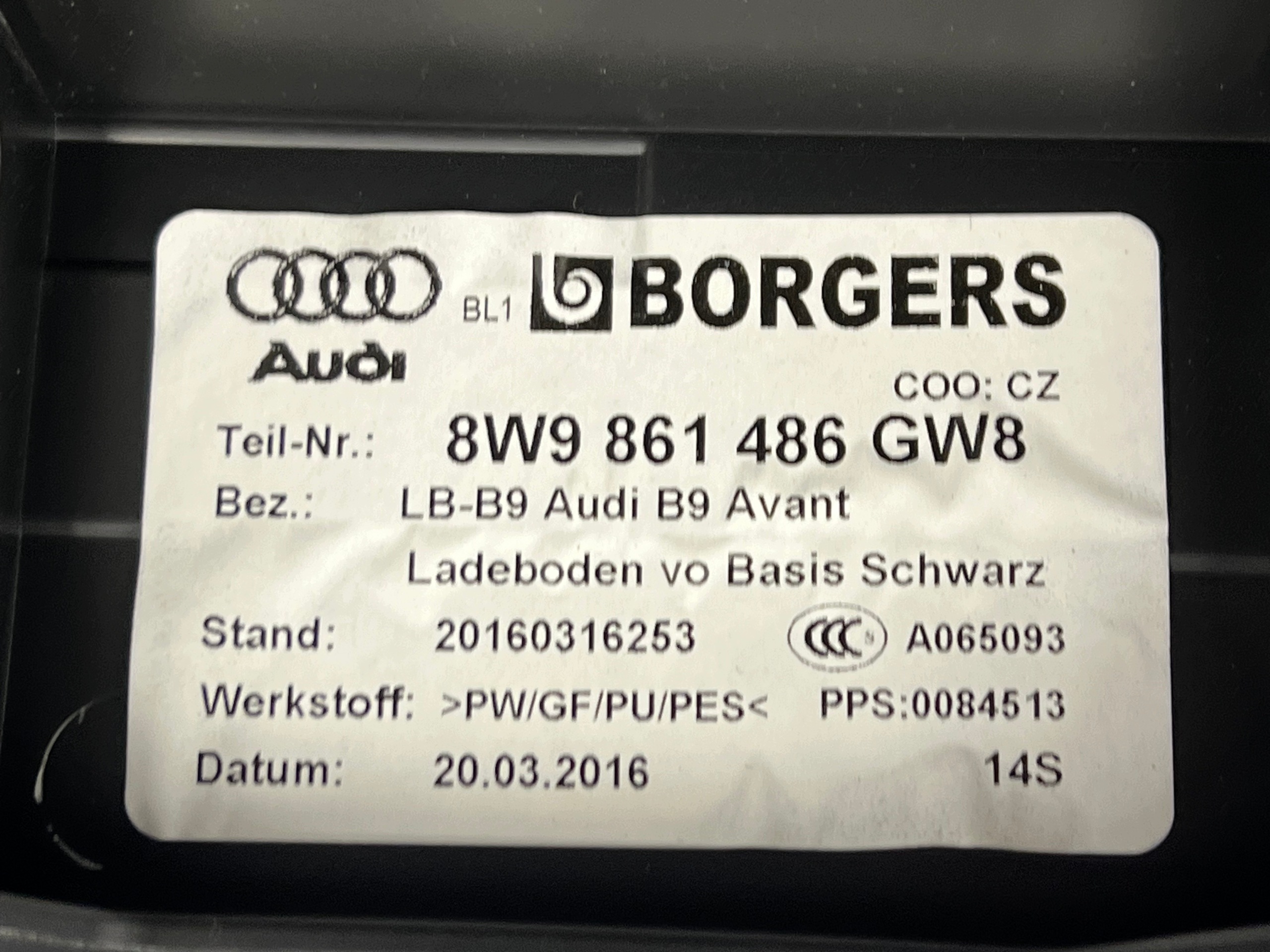 passenger compartment floor boot AUDI A4 B9 8W 8W9 KOMBI 8W9861486