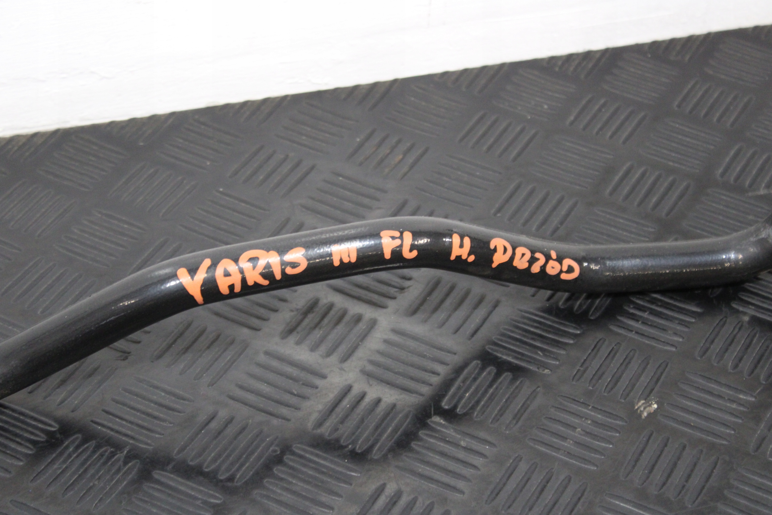 STABILIZATOR bar front TOYOTA YARIS III 3 LIFT