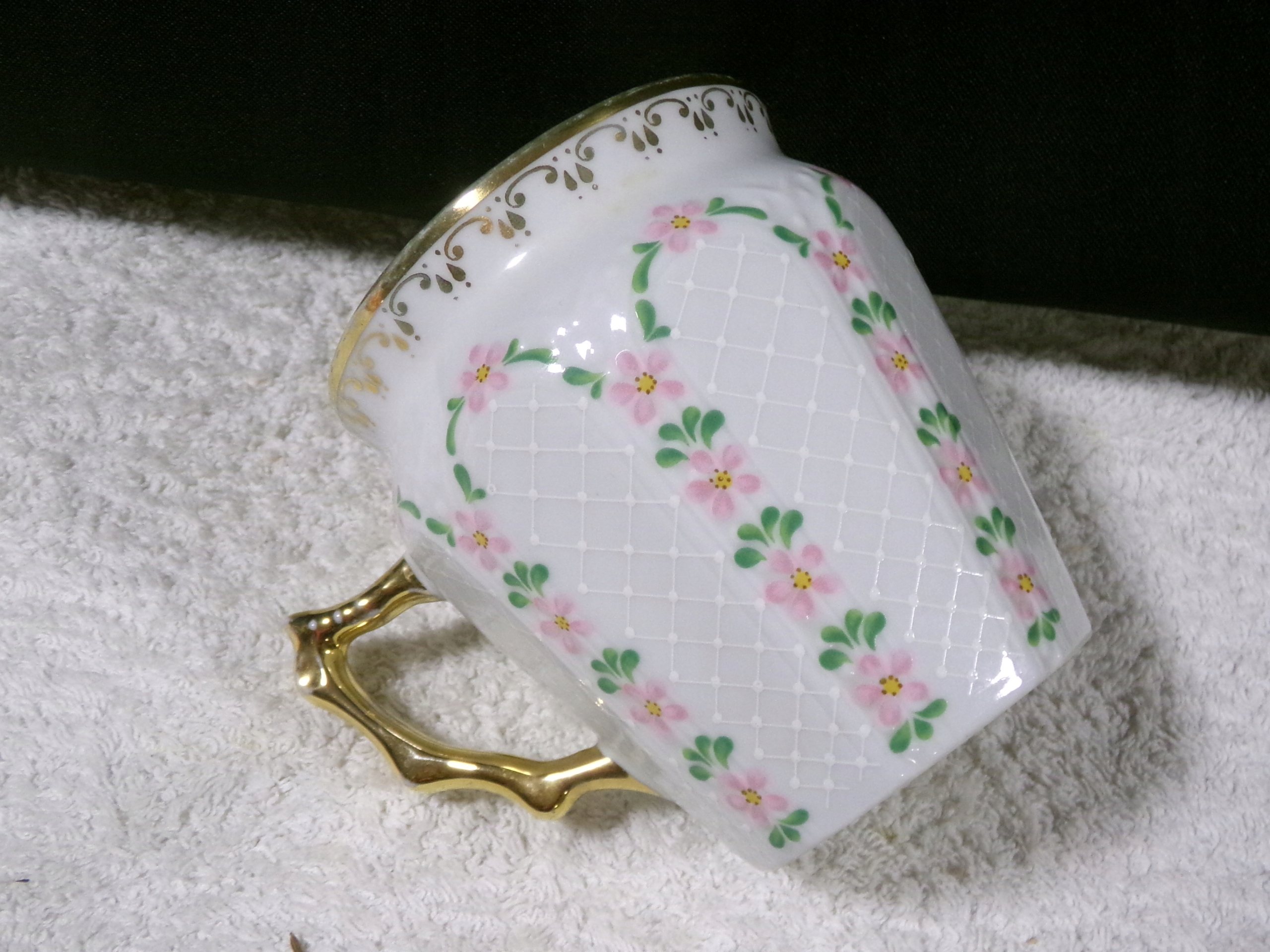 PIĘKNY KUBEK- 200 ml -BOHEMIA