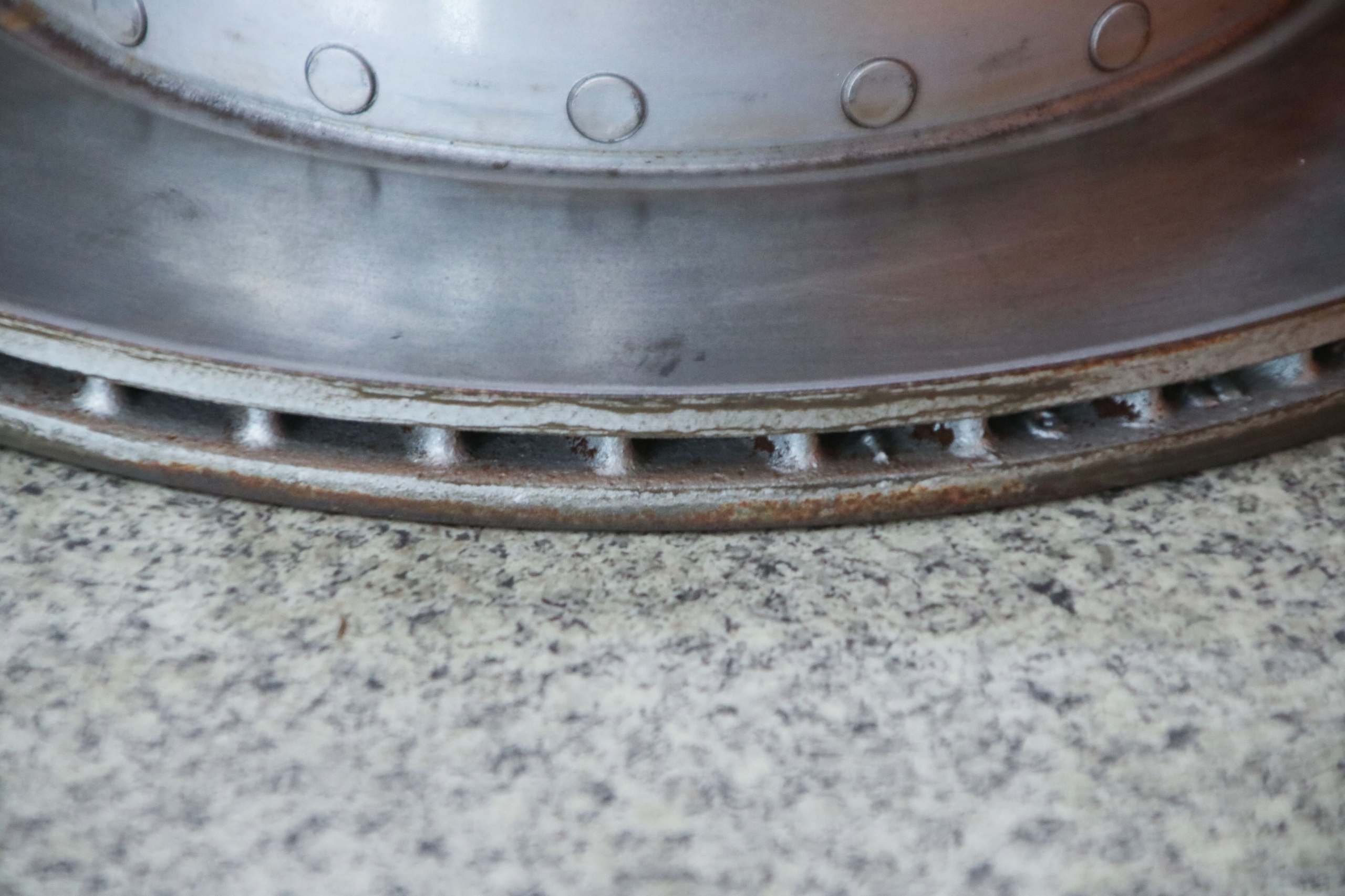 BMW G20 330i discs plates rear part 330x20 6 km !!!