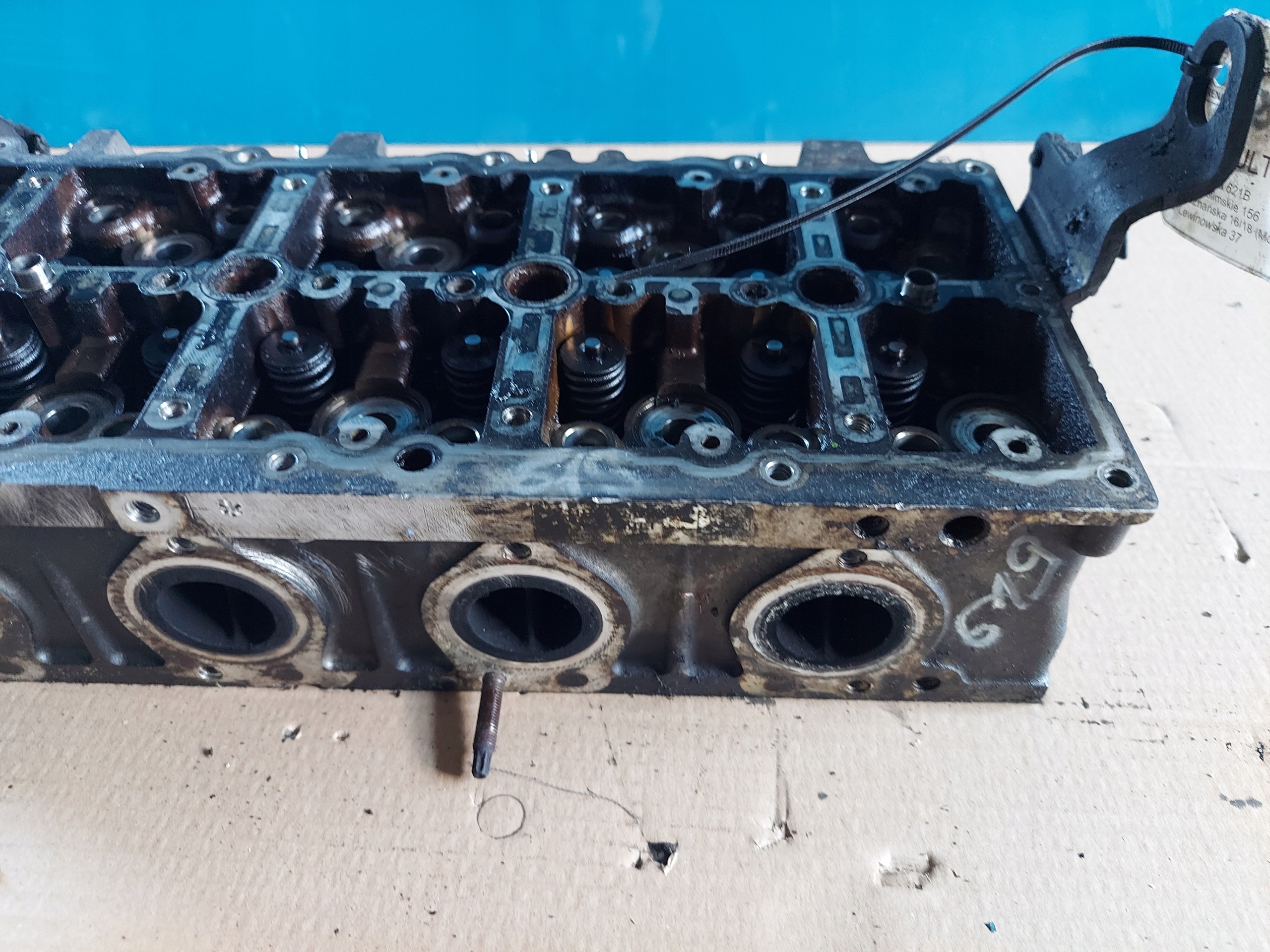 head. BMW E87 N47 2.0 TD 781019608