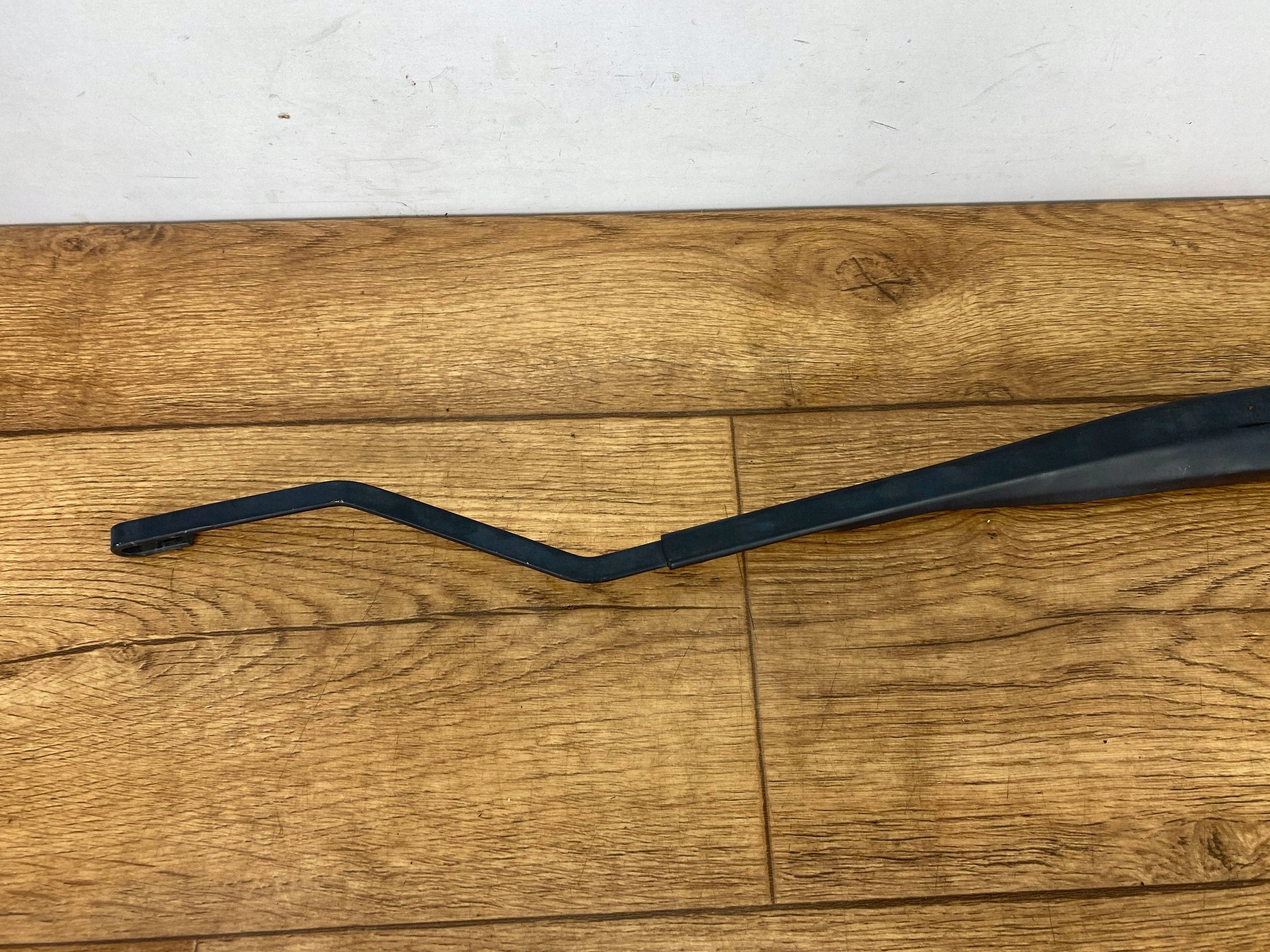 wiper arm windows Ram 1500 DT 2019+