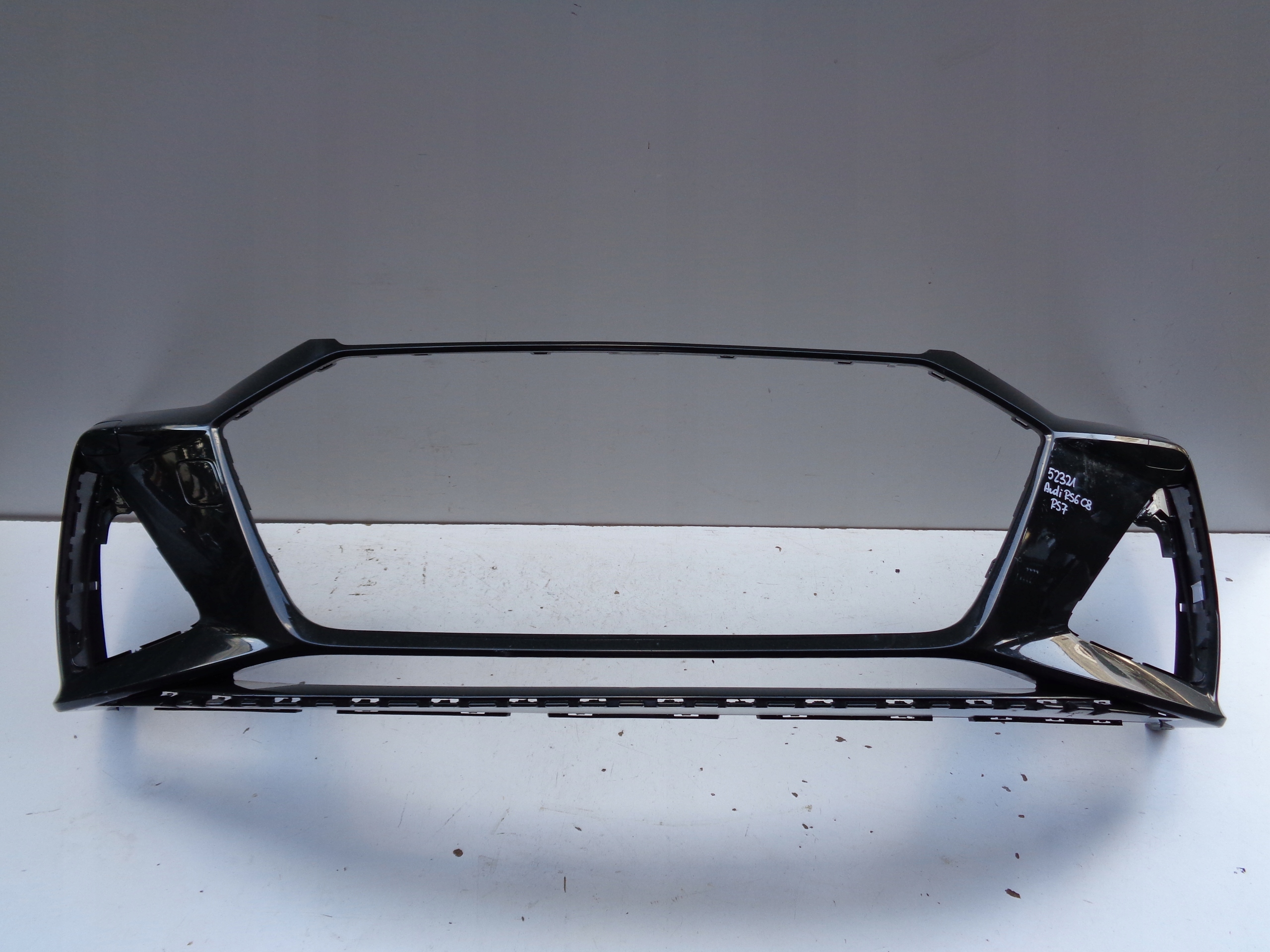 front bumper AUDI RS6 C8 RS7 4K 4K0 NR 52321