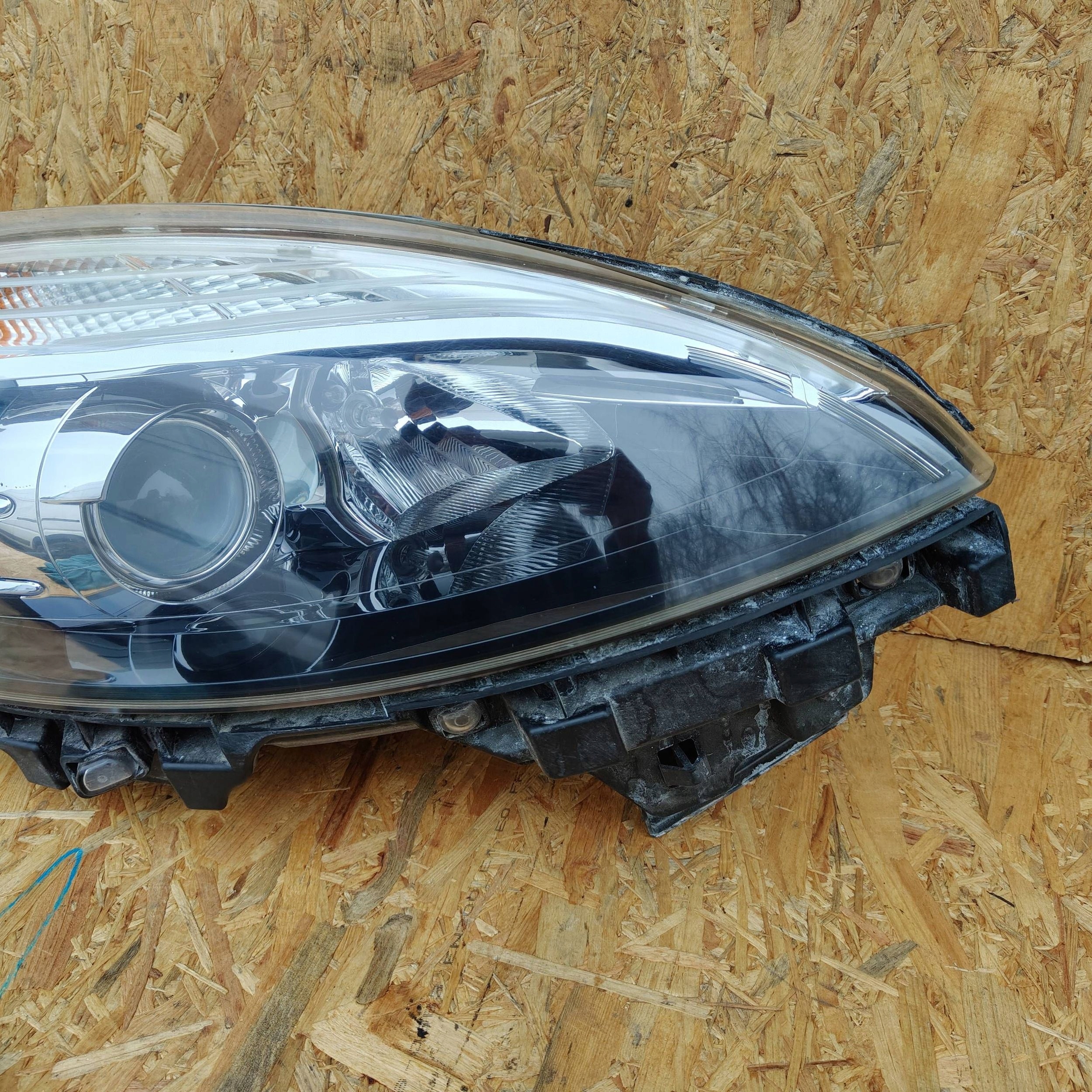 Reflektor front side right Renault Scenic III - Grand scenic 260106928R