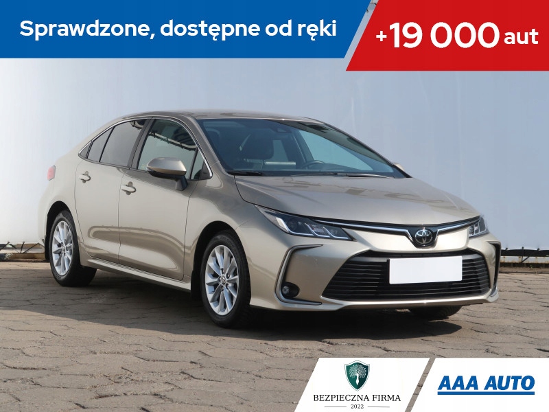 Toyota Corolla 1.5 VVT-i, Salon Polska
