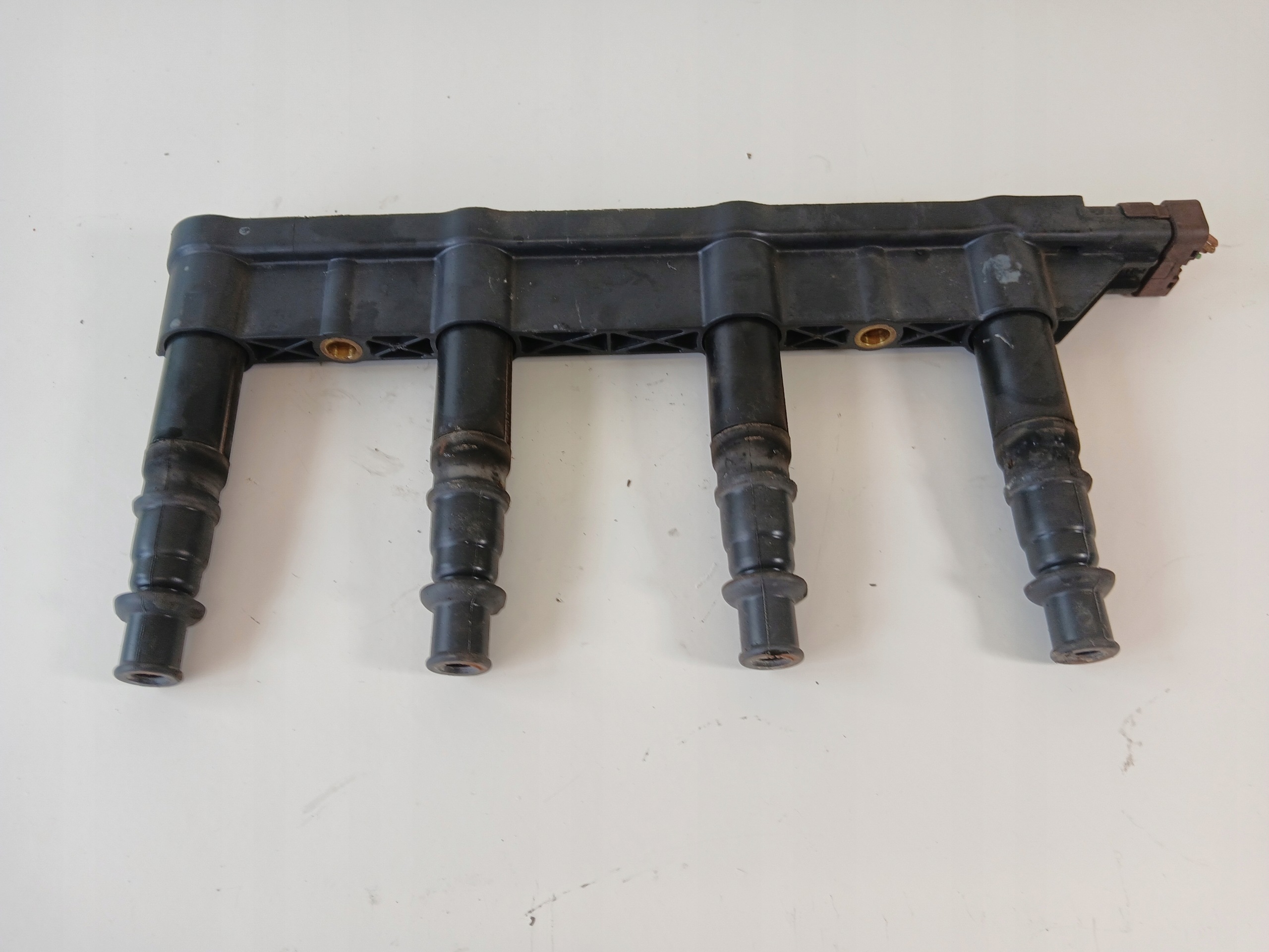 PEUGEOT 206 1.4 coil ignition 9651710680