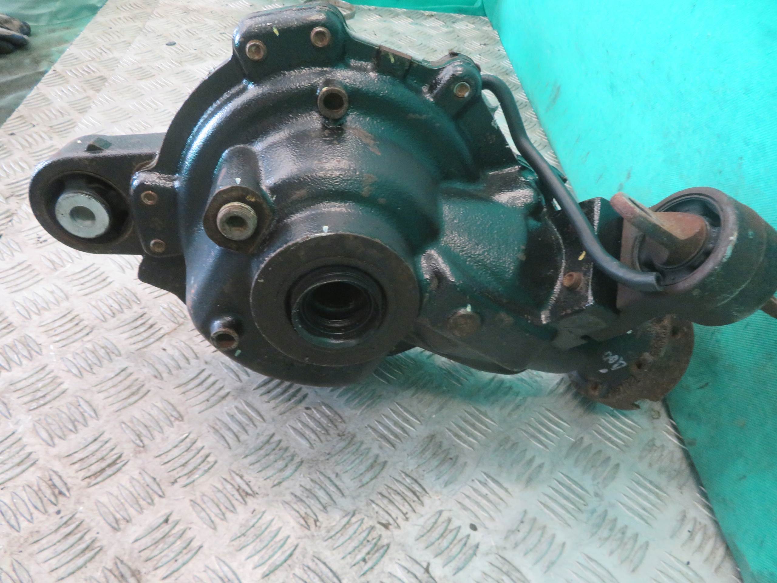 differential differential front FORD RANGER 3.73 19R EB3G-3B079