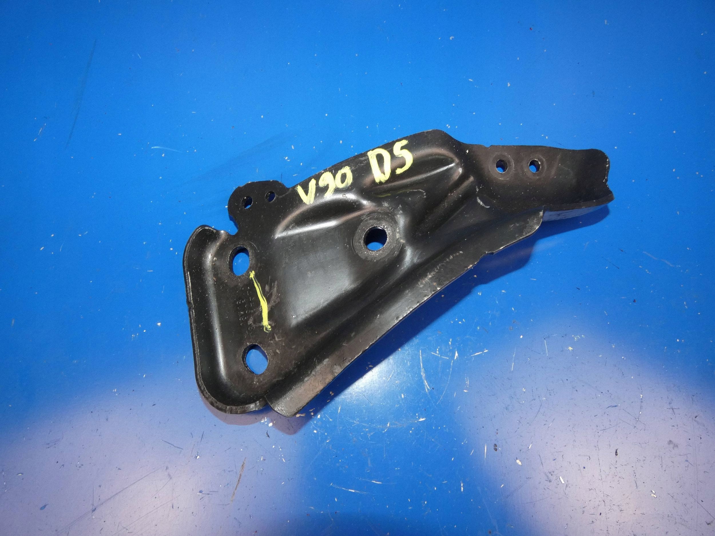 VOLVO V90 II S90 XC60 XC90 holder pump ABS