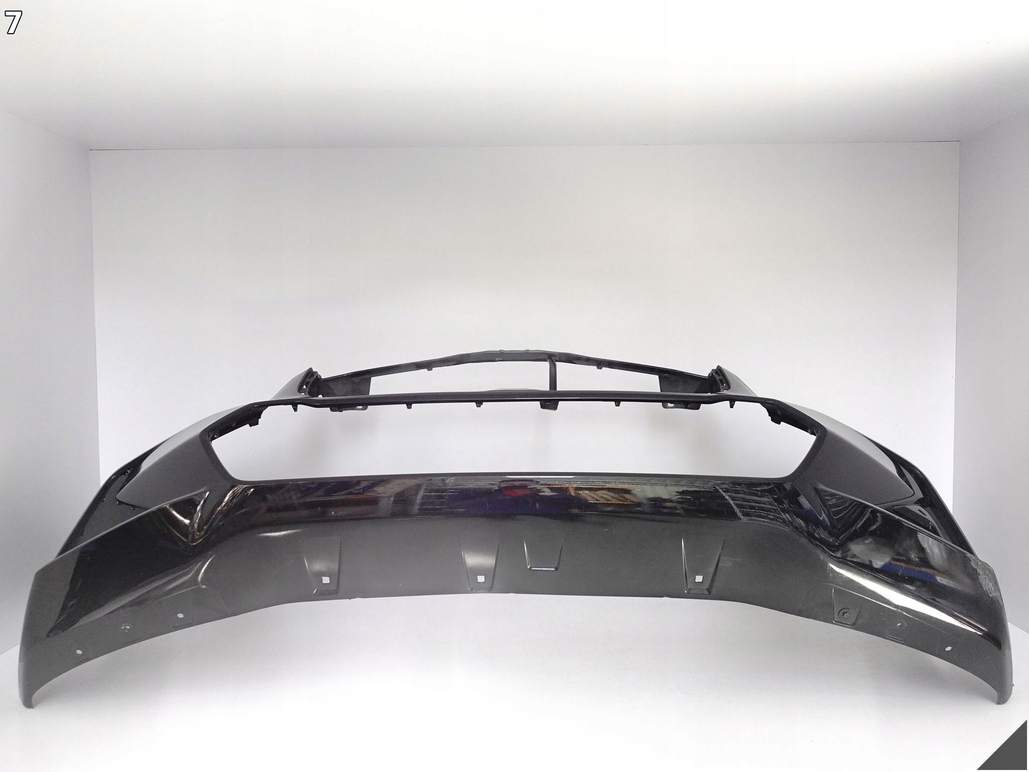 BMW X1 U11 m-packet / MSP 22- nárazník BUMPER předek + mřížka *PDC/ICAM*