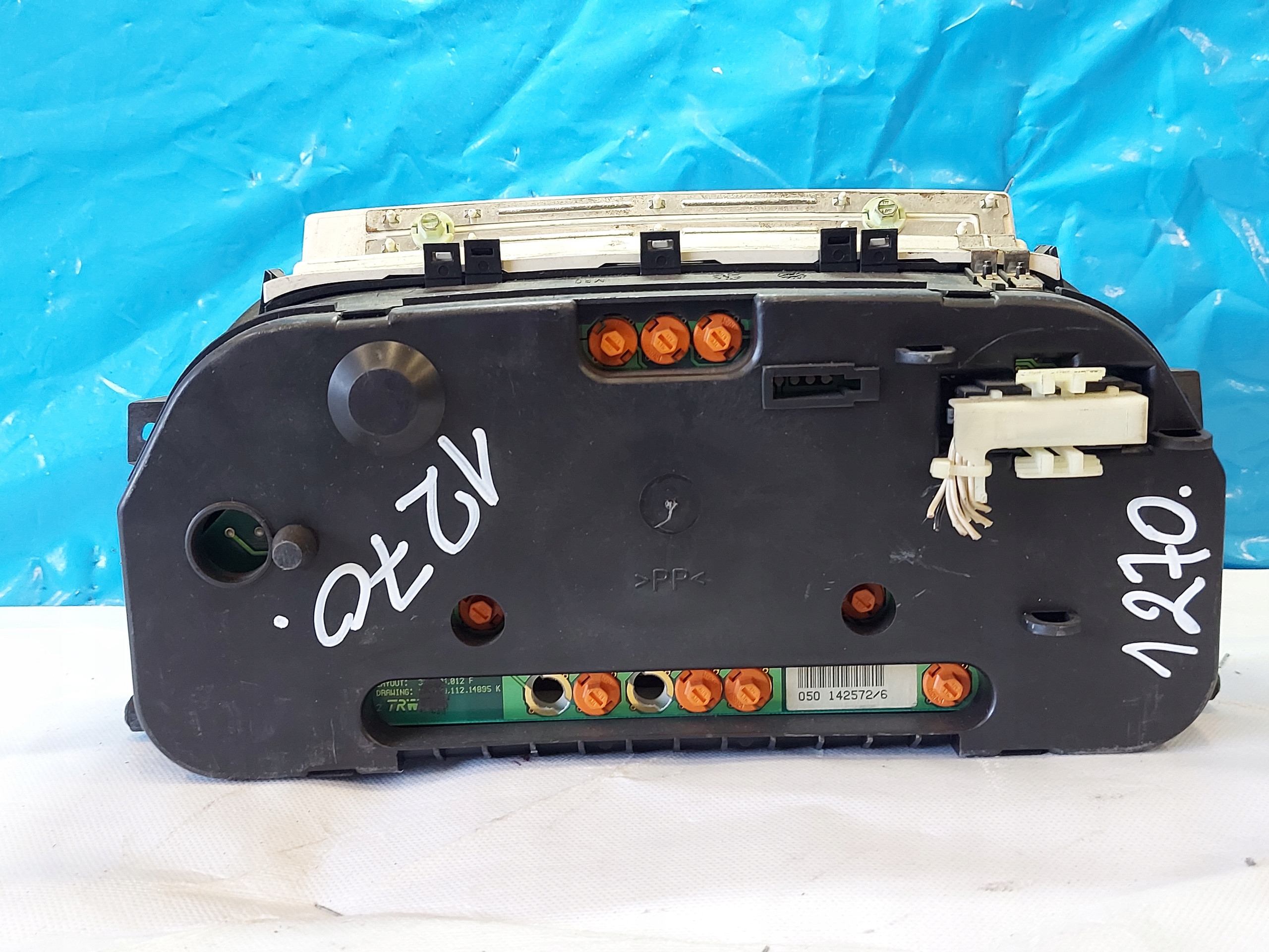 dials clock GOLF III 1.6 B 1H0919864J