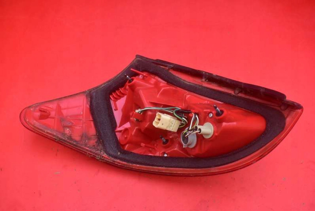 light right rear part rear TOYOTA RAV 4 3 III 05-08