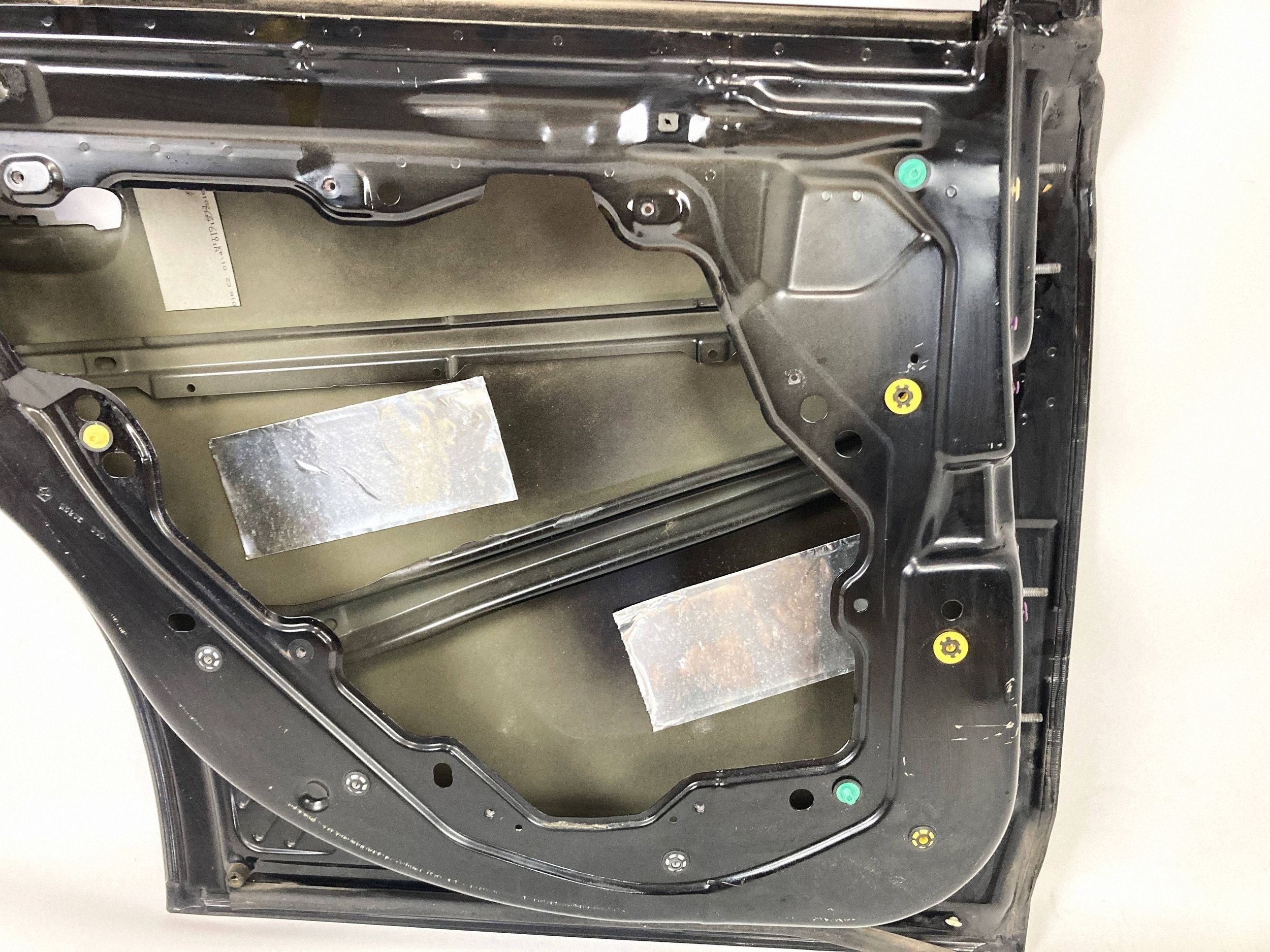 Dodge Charger 2015+ door rear. left rear part left