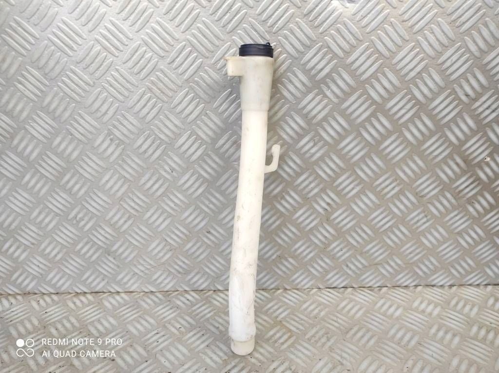 WLEW ZATYCZKA KOREK ZBIORNICZKA PŁYNU SPRYSKIWACZY FIAT DOBLO II OPEL COMBO