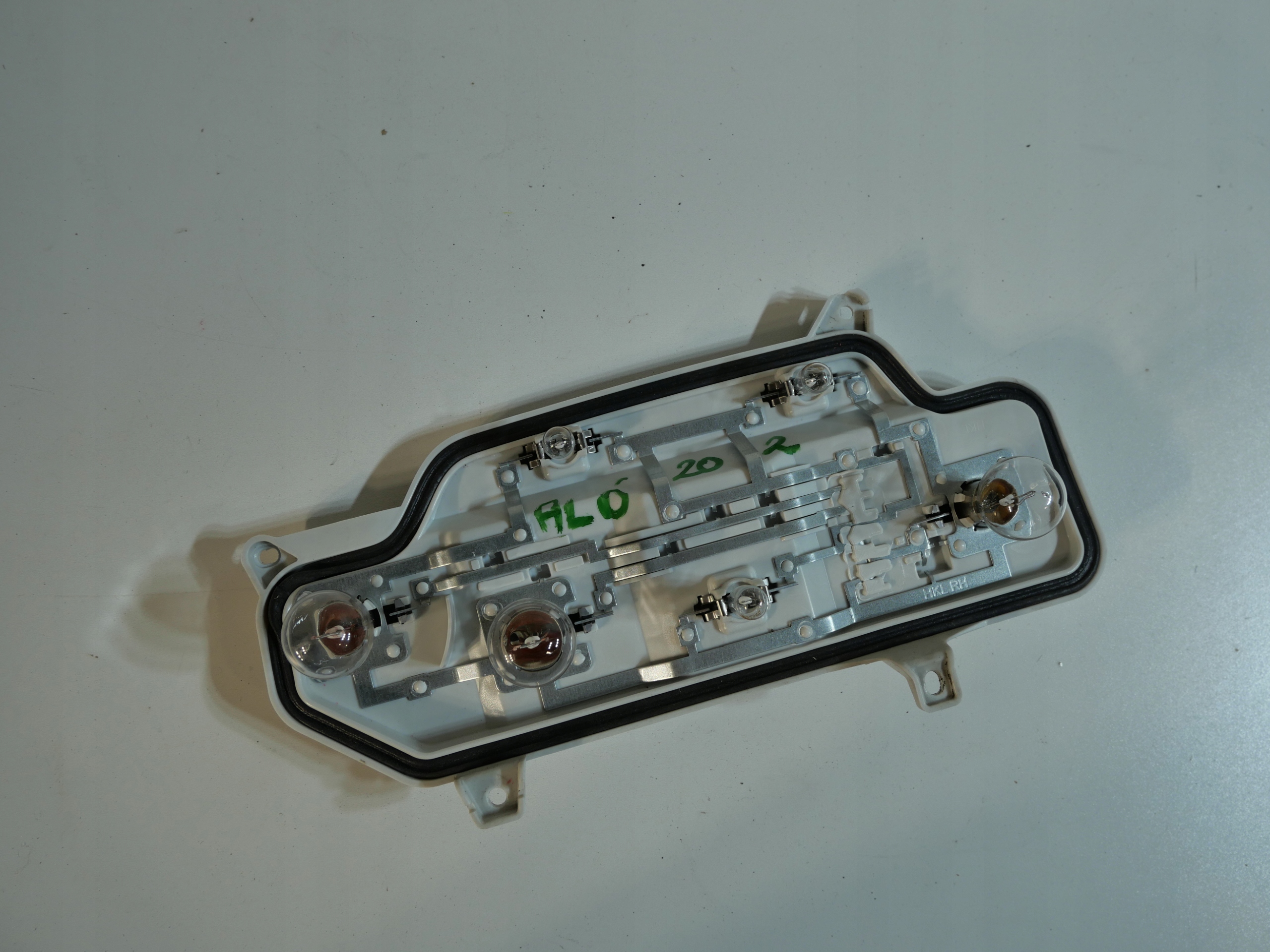 light housing rear part VW CADDY IV 2K1945258B