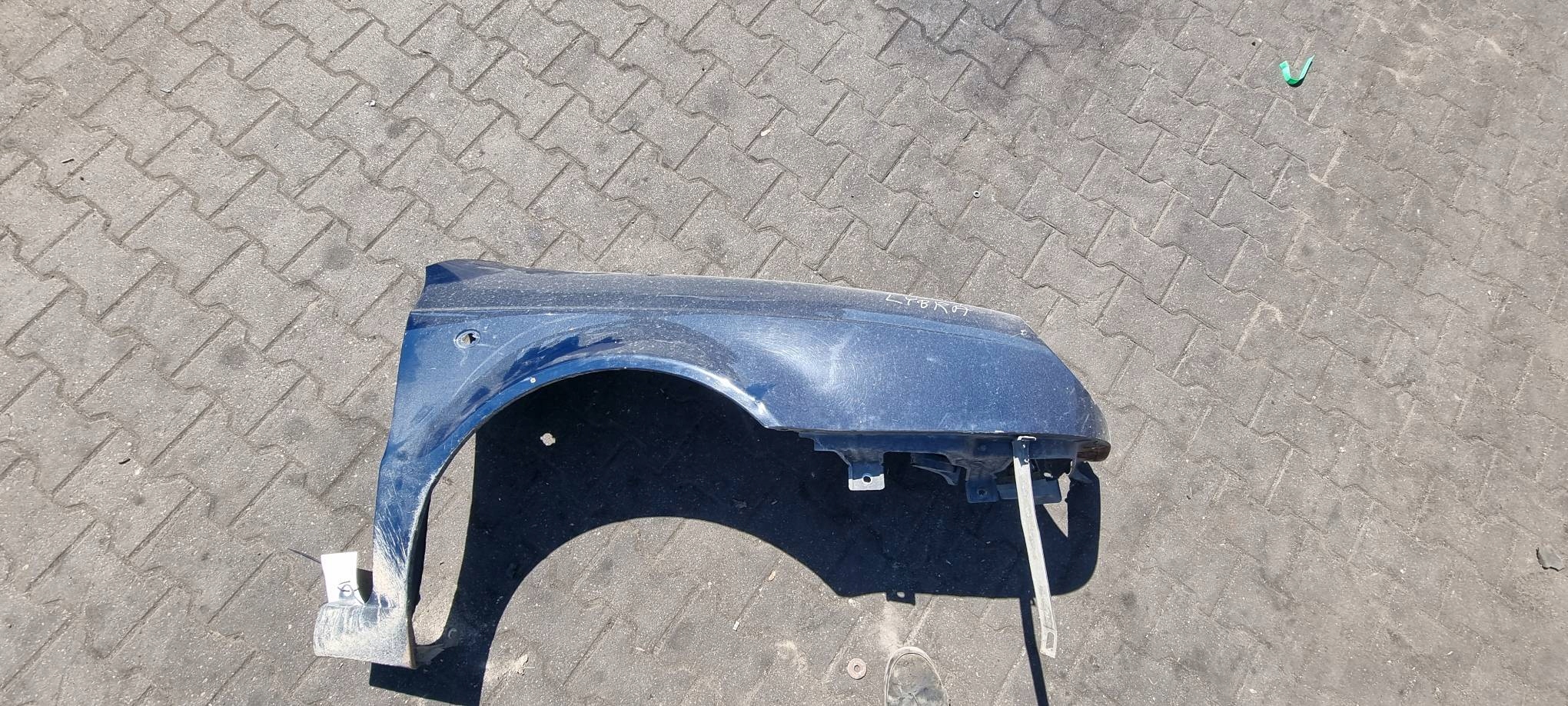 fender right front graphitic LANCIA LYBRA