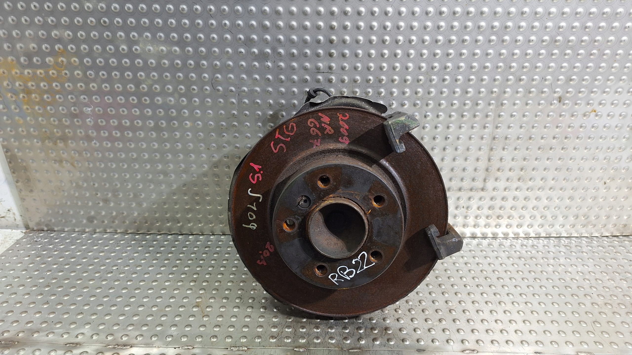 Mozzo FUSELLO perno mozzo sinistra Anteriore 6764443 BMW E81 E87 E90 E91 E92 E93