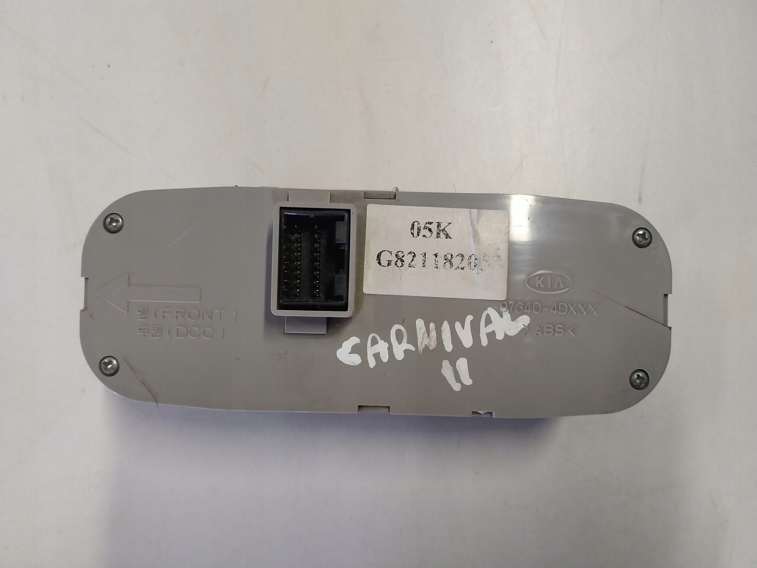 switch air conditioning devices KIA CARNIVAL II 97340-4DXXX